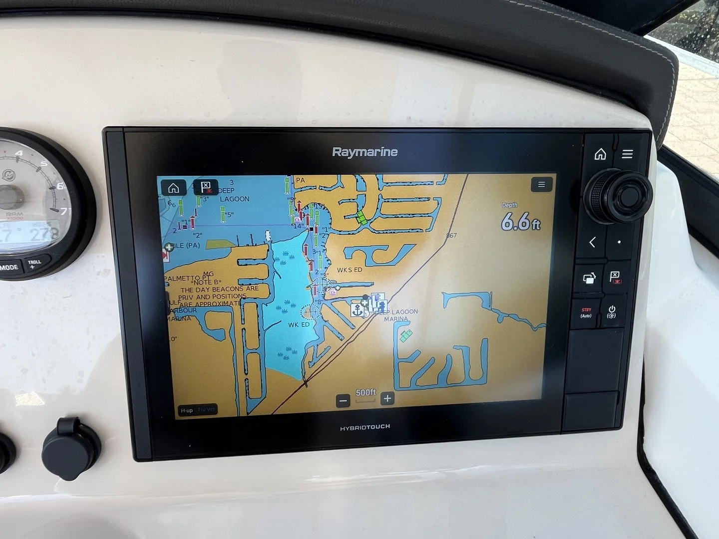 2019 Boston Whaler 270 VANTAGE Image Thumbnail #19