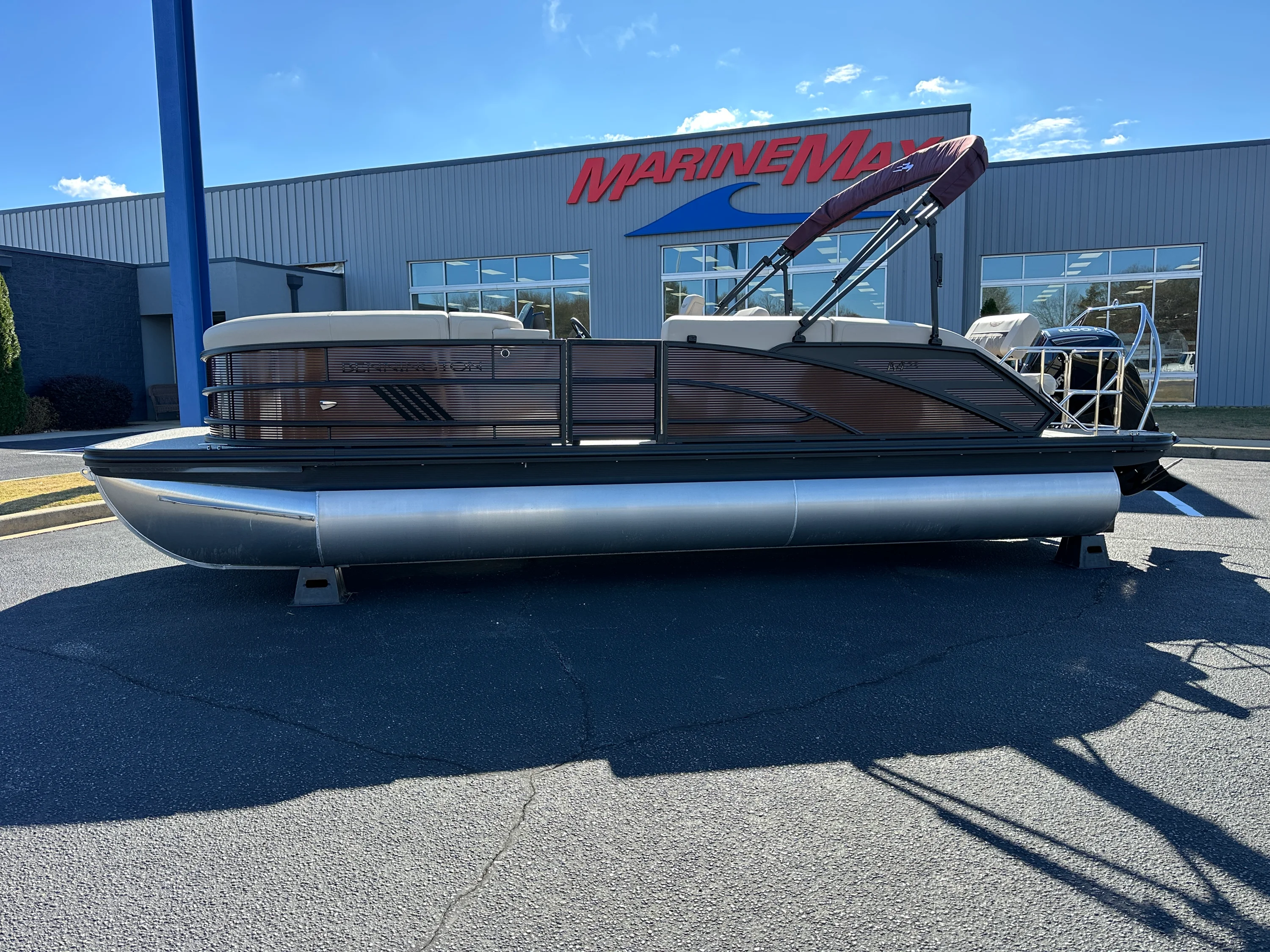 2026 Bennington 23MSL Image Thumbnail #0