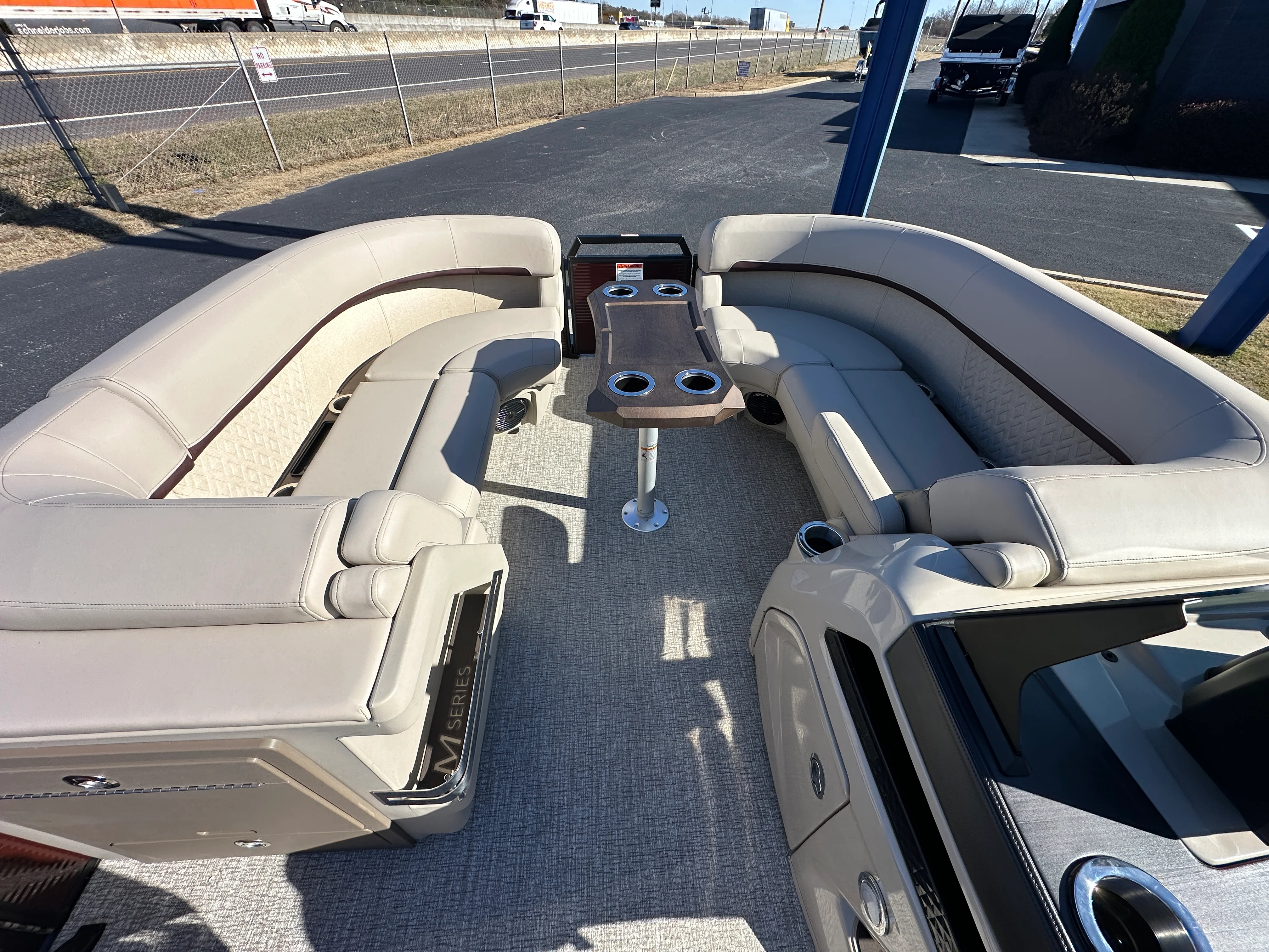 2026 Bennington 23MSL Image Thumbnail #6