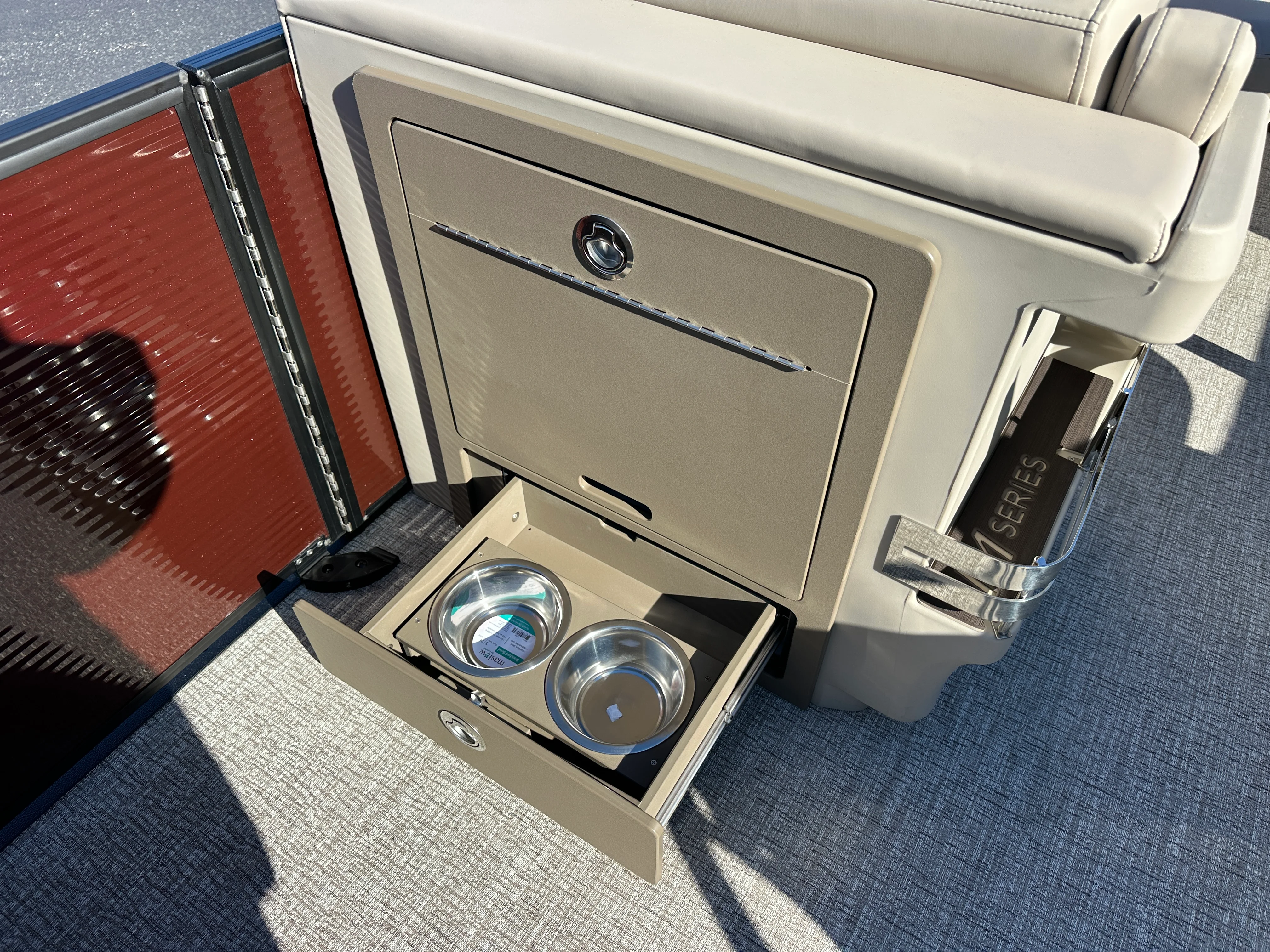 2026 Bennington 23MSL Image Thumbnail #16