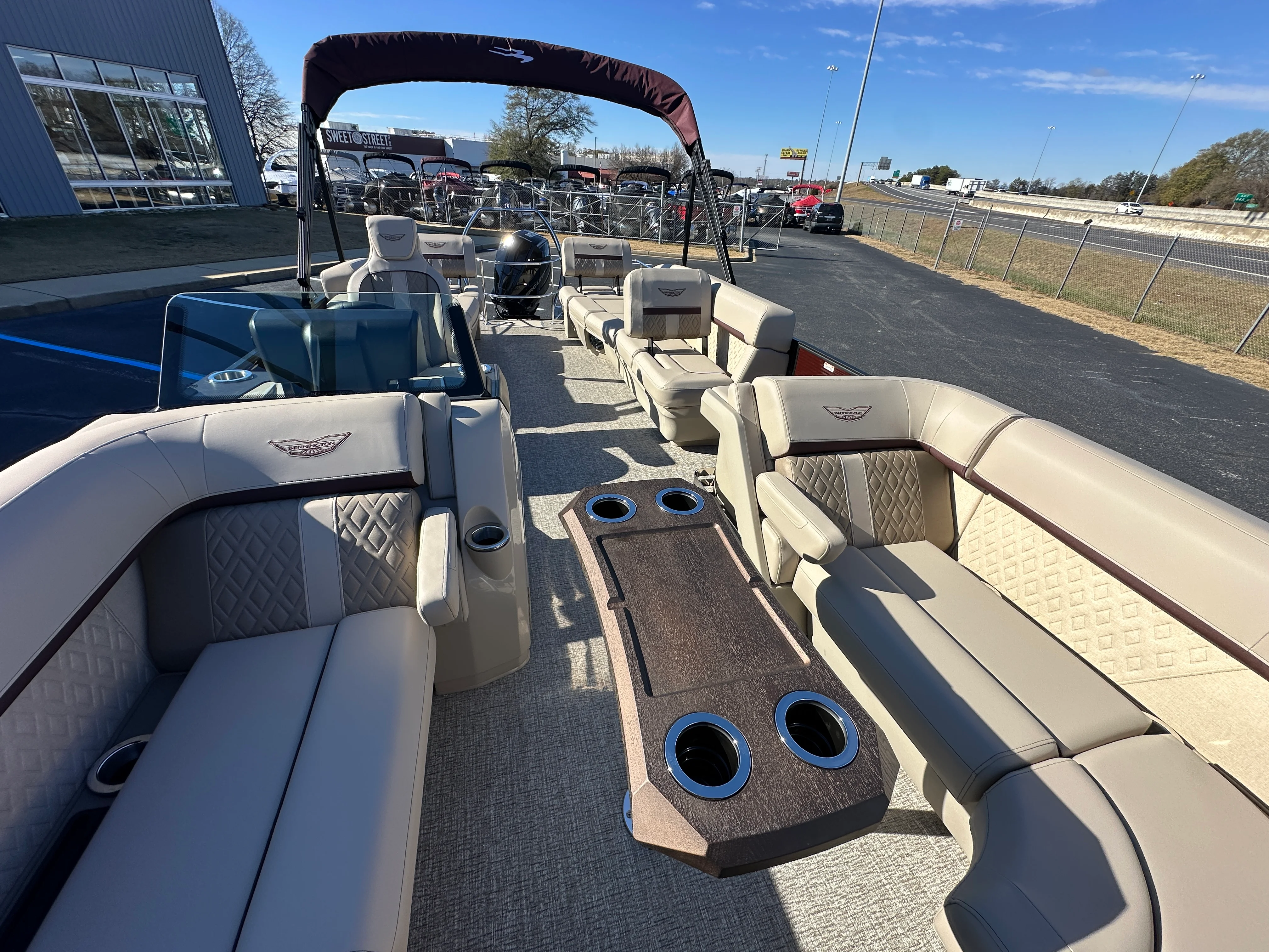 2026 Bennington 23MSL Image Thumbnail #12