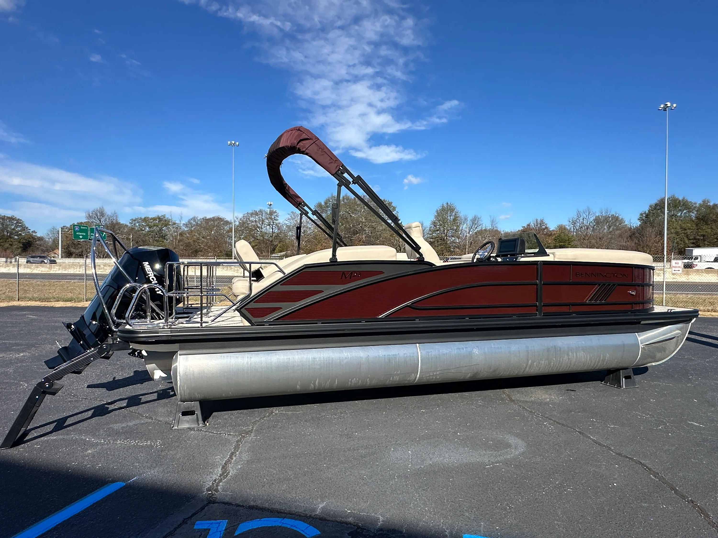 2026 Bennington 23MSL Image Thumbnail #3