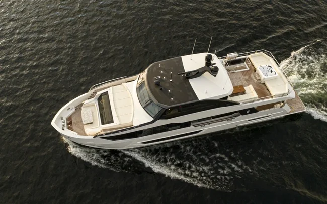 2027 Ocean Alexander 27R Image Thumbnail #2