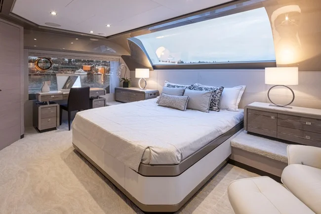 2027 Ocean Alexander 27R Image Thumbnail #55
