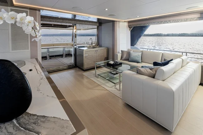 2027 Ocean Alexander 27R Image Thumbnail #61