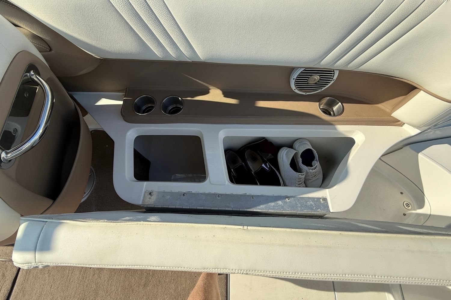 2008 Cobalt 252 Image Thumbnail #27