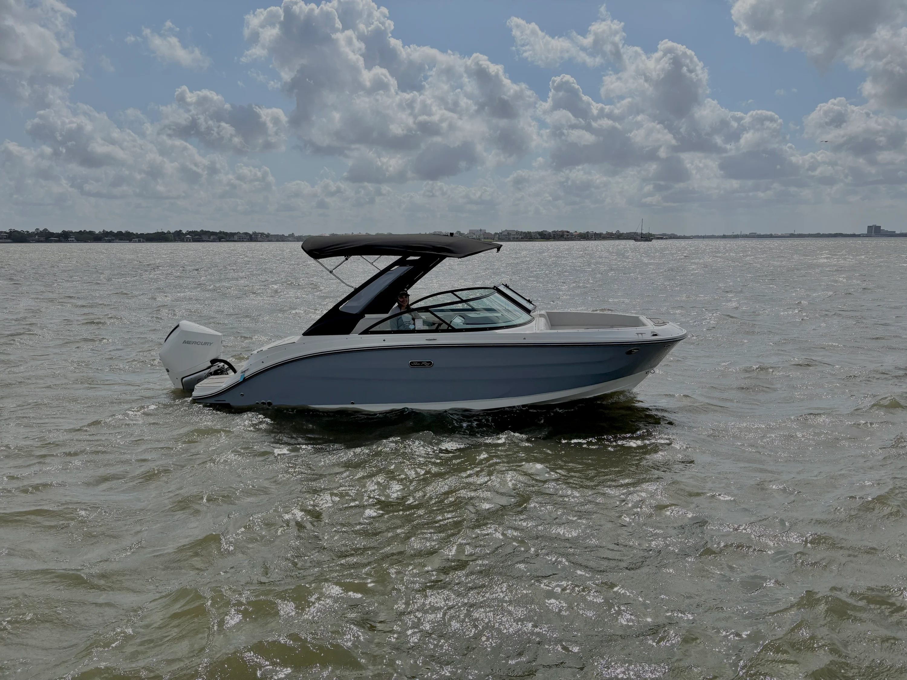 2026 Sea Ray SDX 230 Outboard Image Thumbnail #0