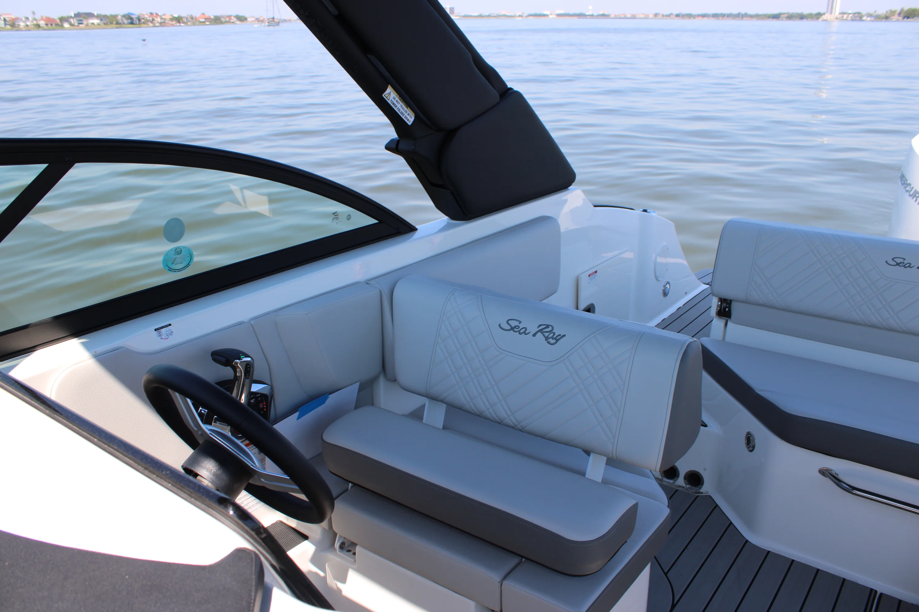 2026 Sea Ray SDX 230 Outboard Image Thumbnail #64