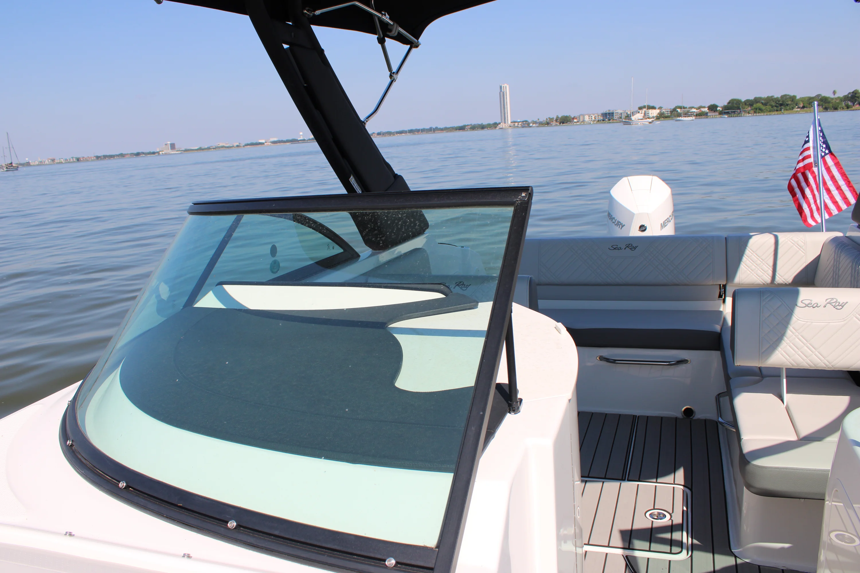 2026 Sea Ray SDX 230 Outboard Image Thumbnail #75