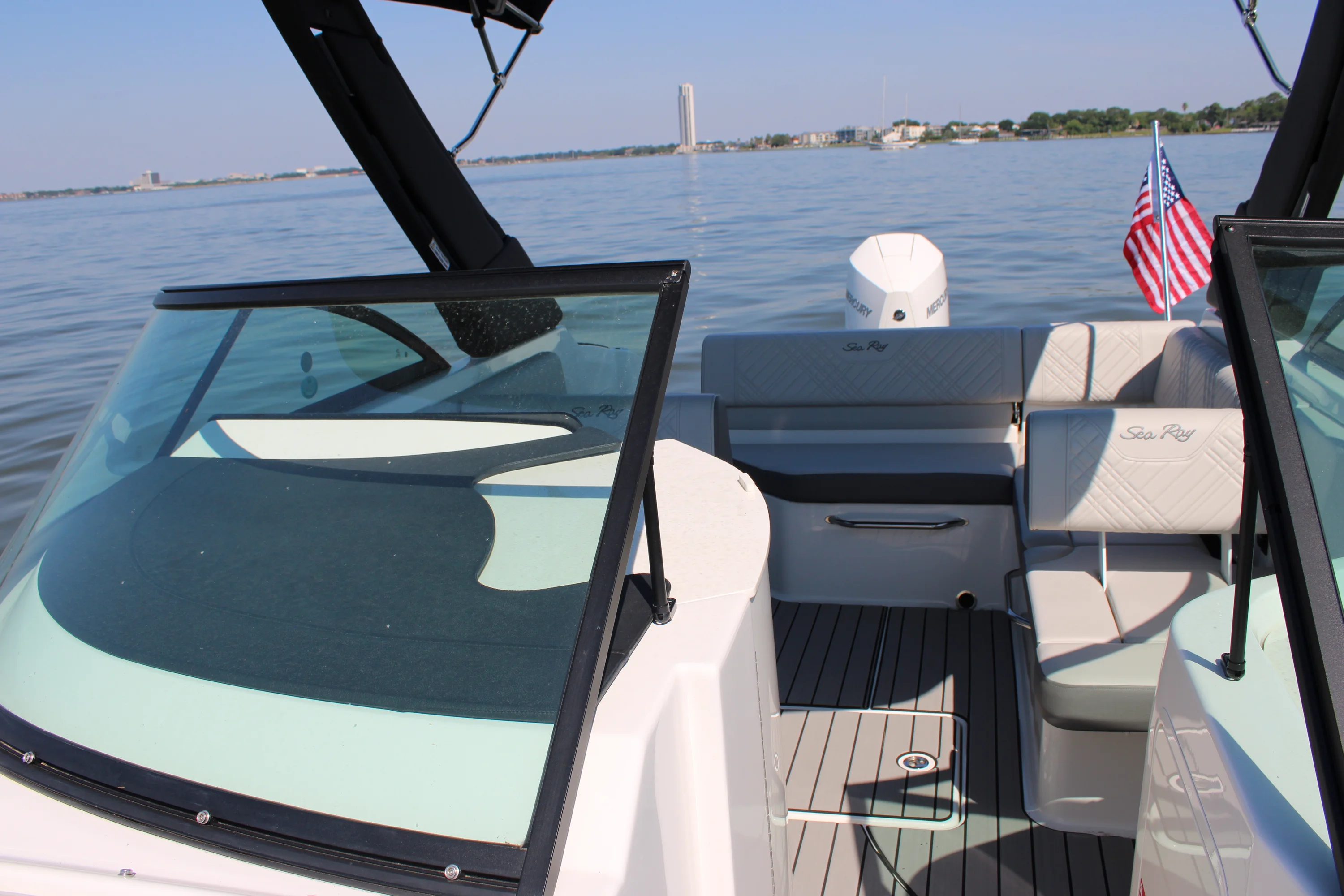 2026 Sea Ray SDX 230 Outboard Image Thumbnail #69