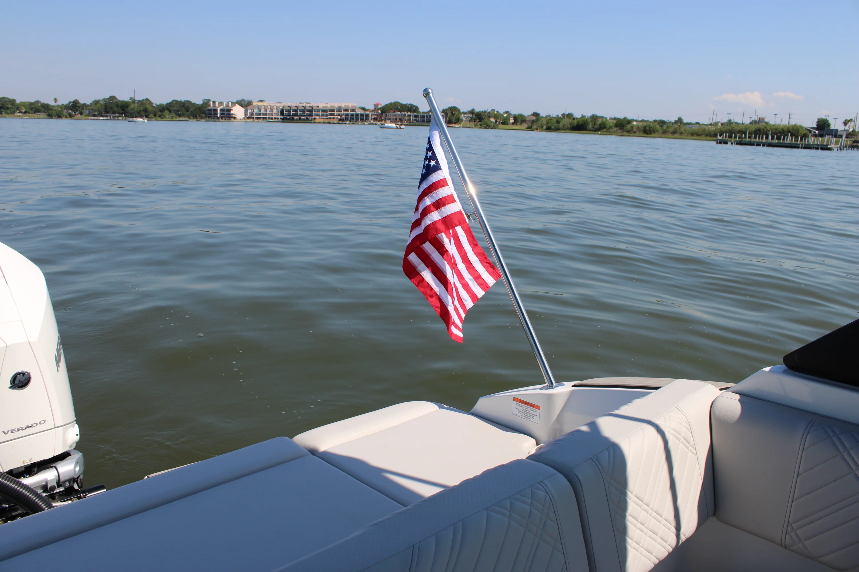 2026 Sea Ray SDX 230 Outboard Image Thumbnail #60