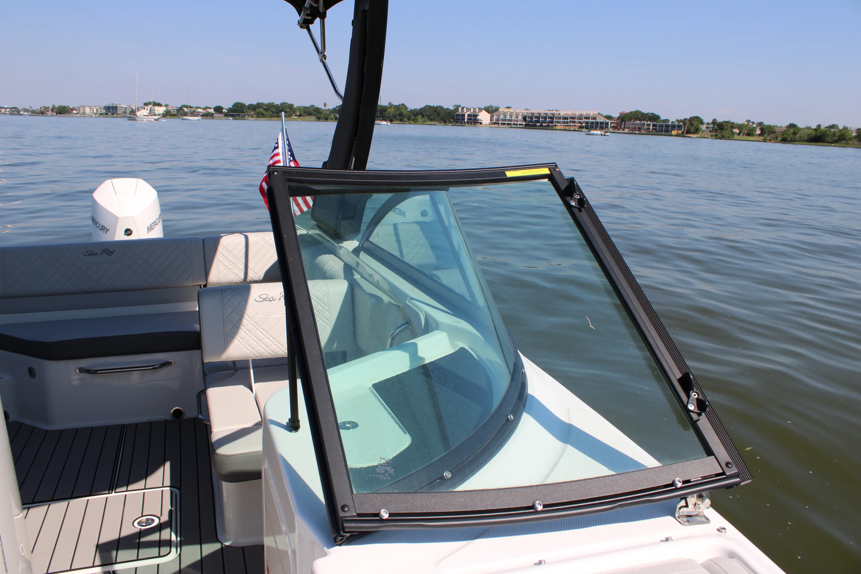 2026 Sea Ray SDX 230 Outboard Image Thumbnail #74
