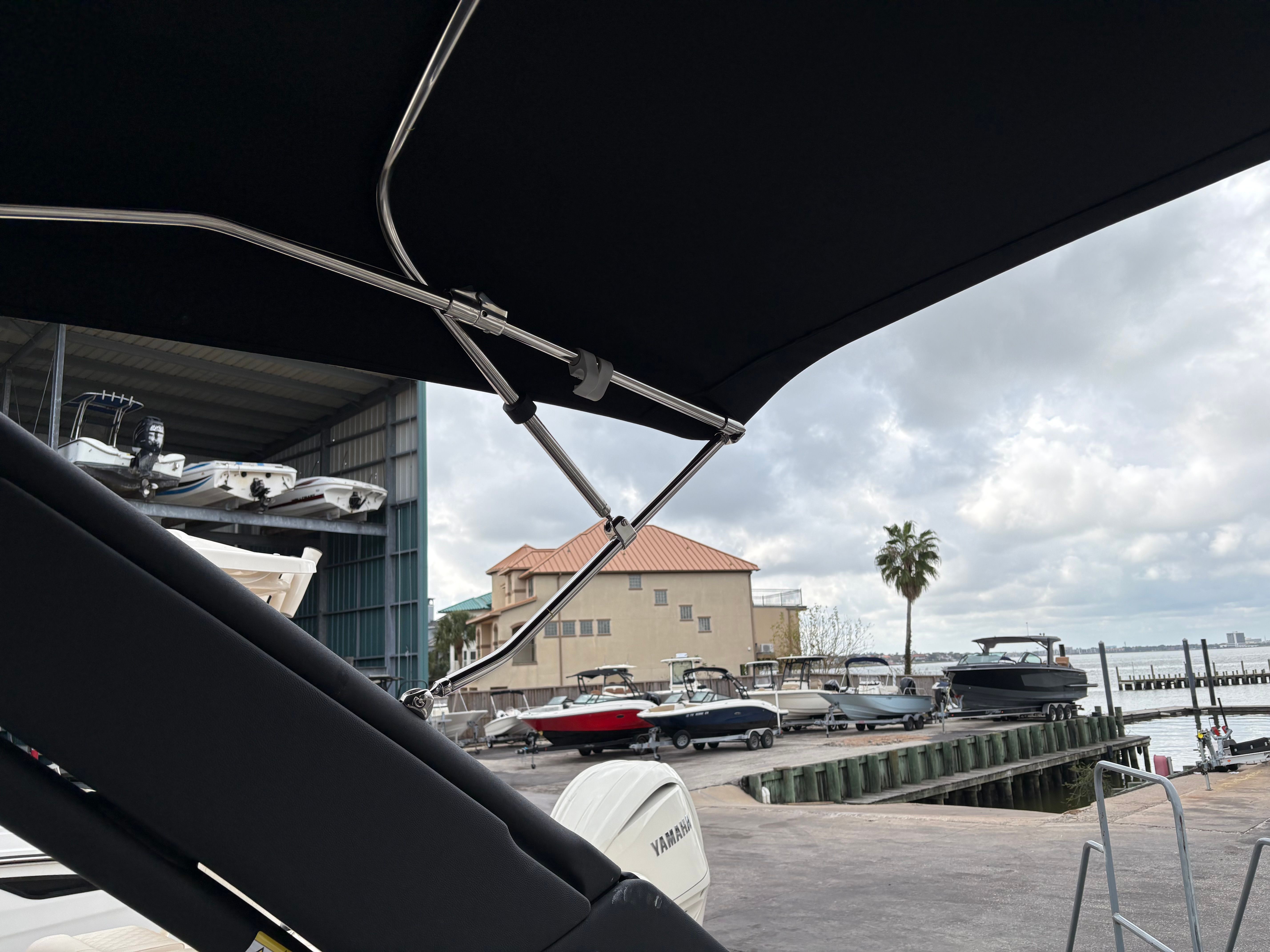 2026 Sea Ray SDX 230 Outboard Image Thumbnail #12