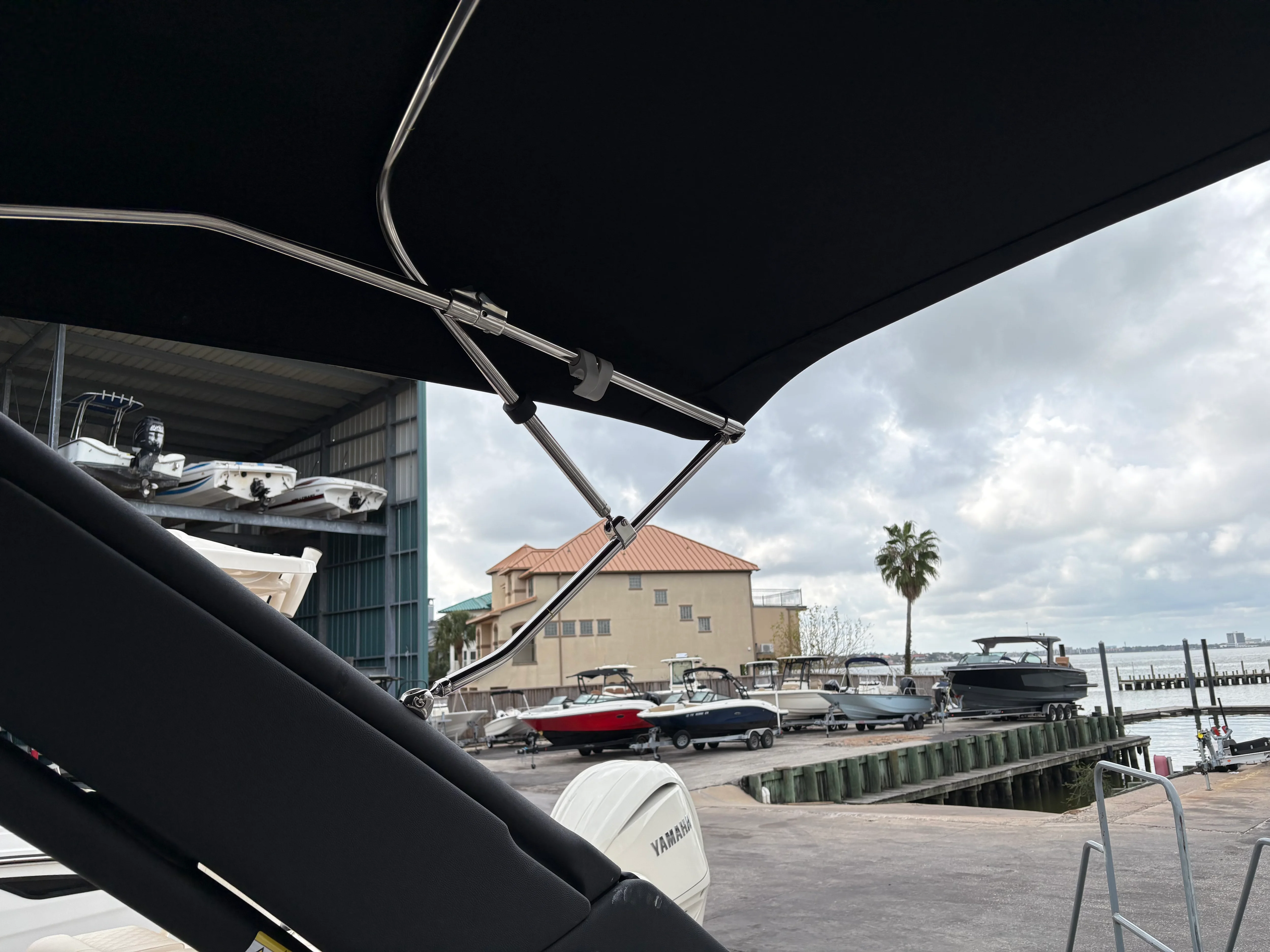 2026 Sea Ray SDX 230 Outboard Image Thumbnail #12