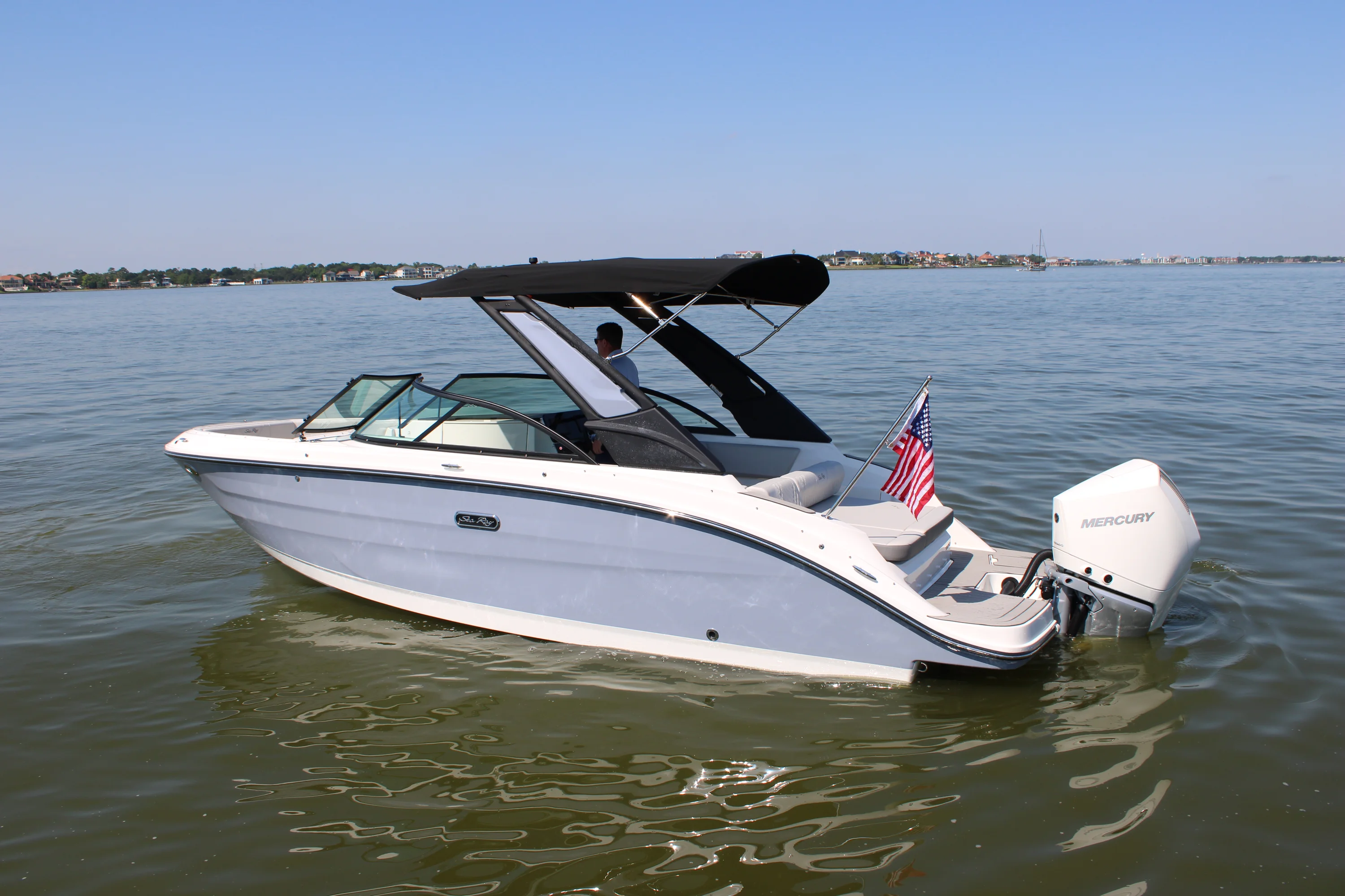 2026 Sea Ray SDX 230 Outboard Image Thumbnail #1