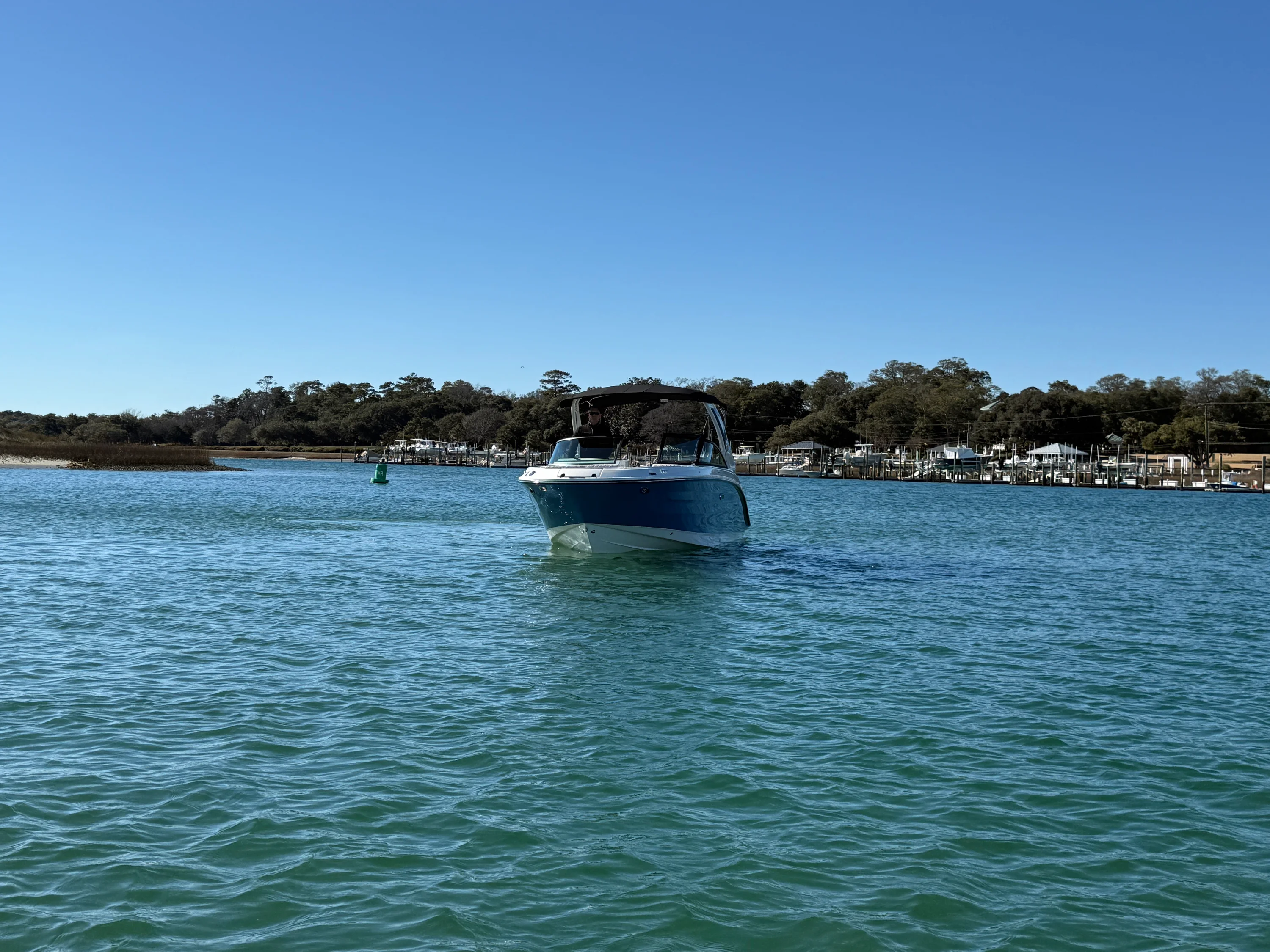 2026 Sea Ray SDX 250 Outboard Image Thumbnail #1