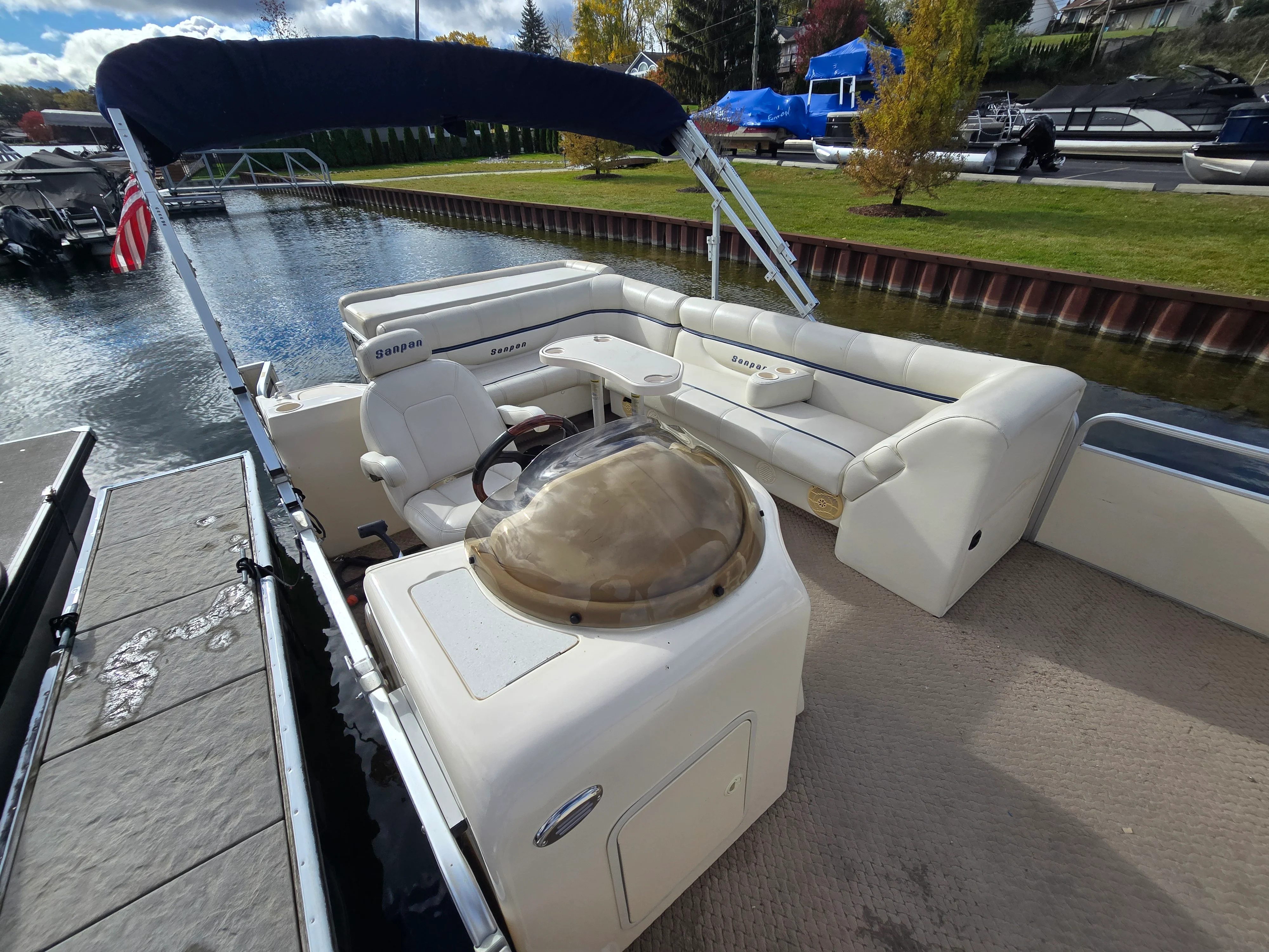 2005 Sanpan 2500 FE Image Thumbnail #3