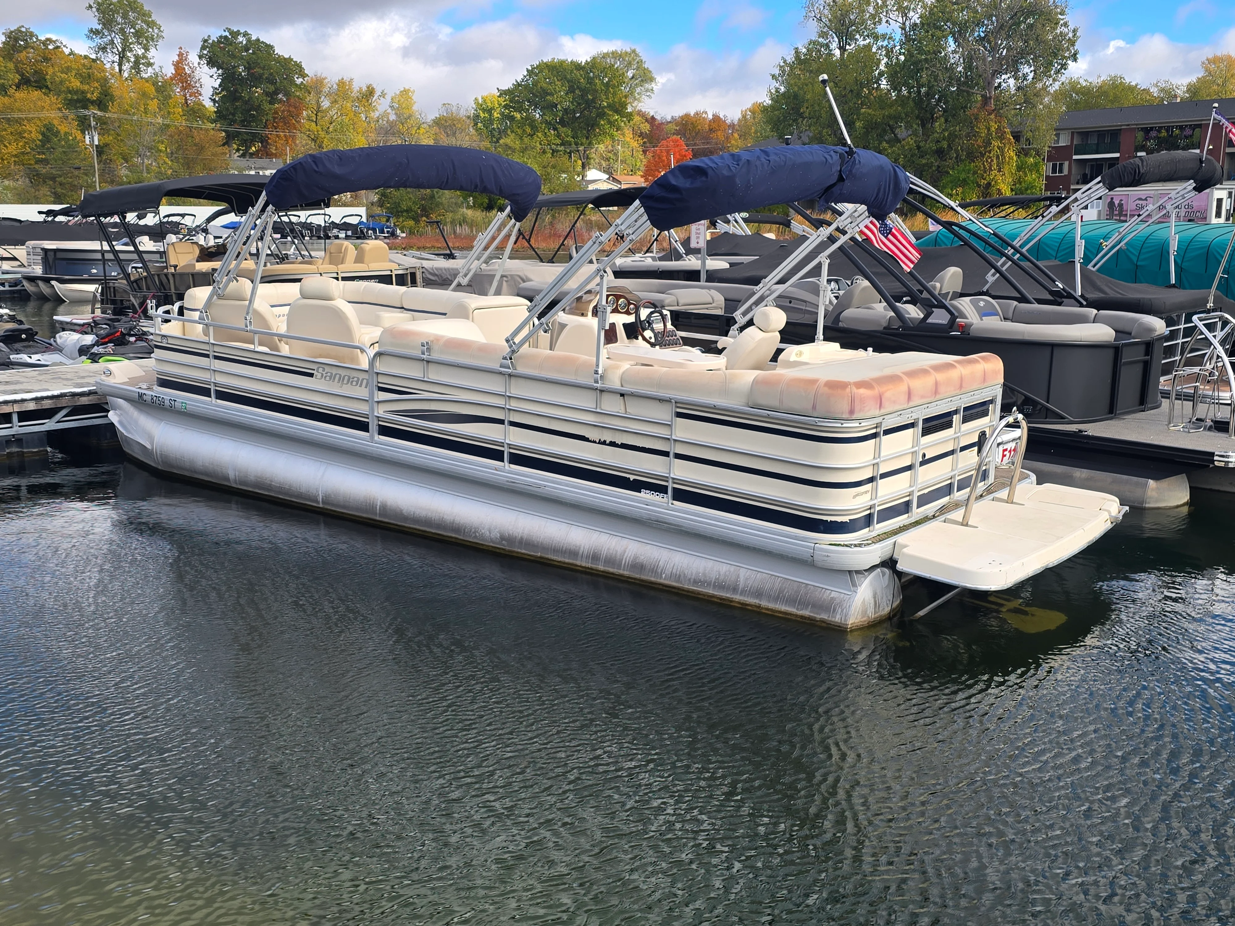 2005 Sanpan 2500 FE Image Thumbnail #5