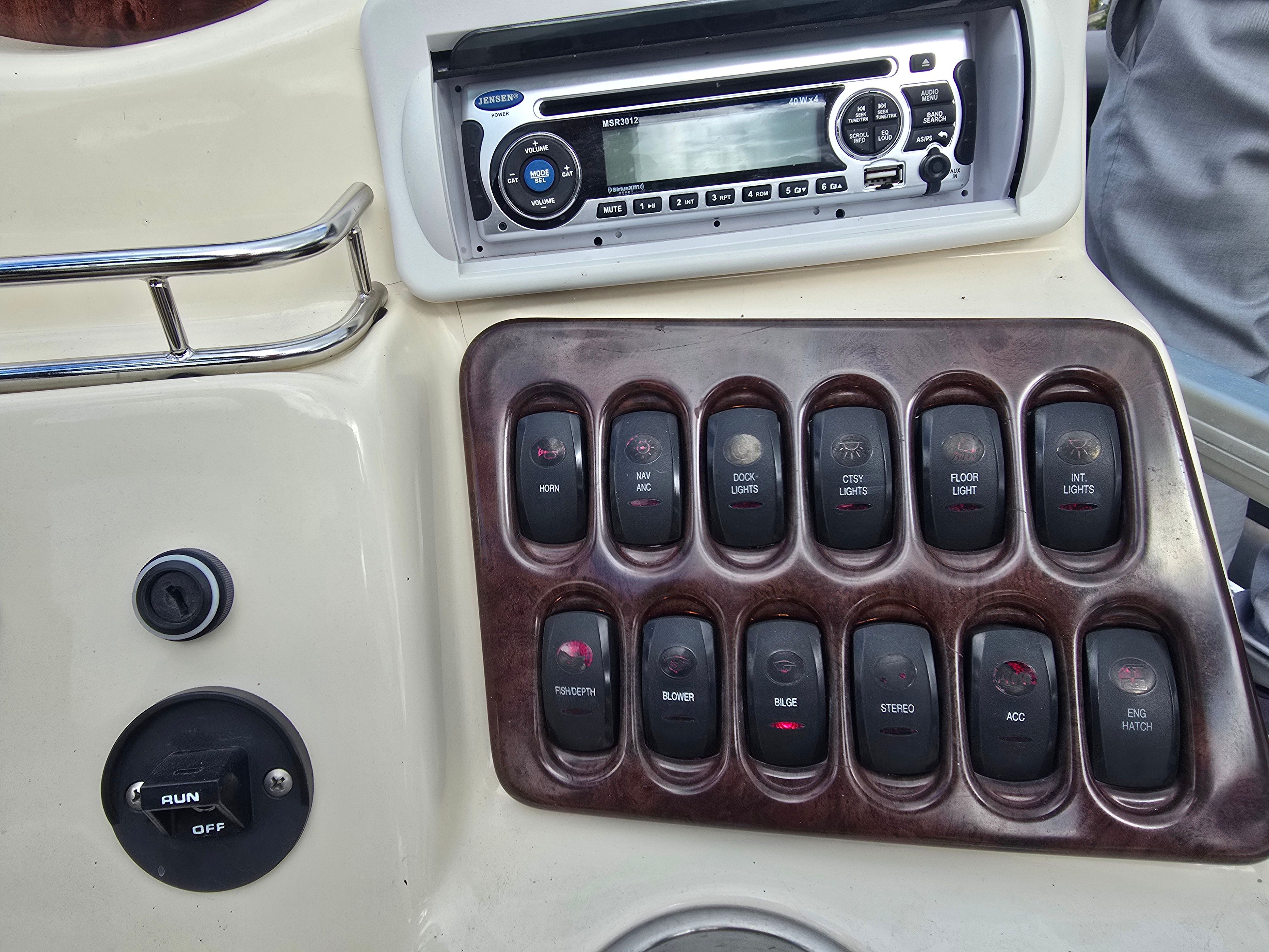 2005 Sanpan 2500 FE Image Thumbnail #17