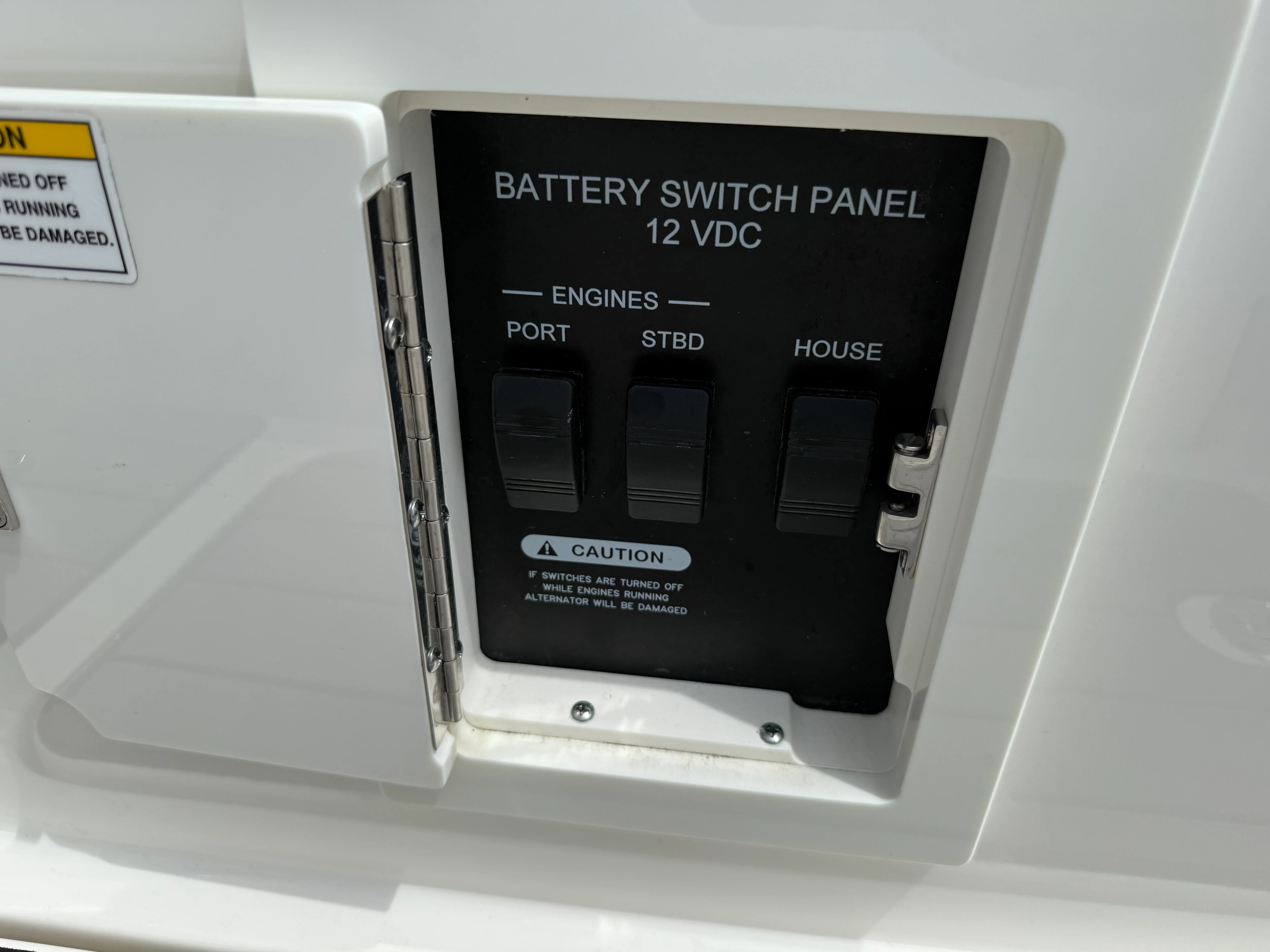 2024 Sea Ray 310 SLX OUTBOARD Image Thumbnail #9