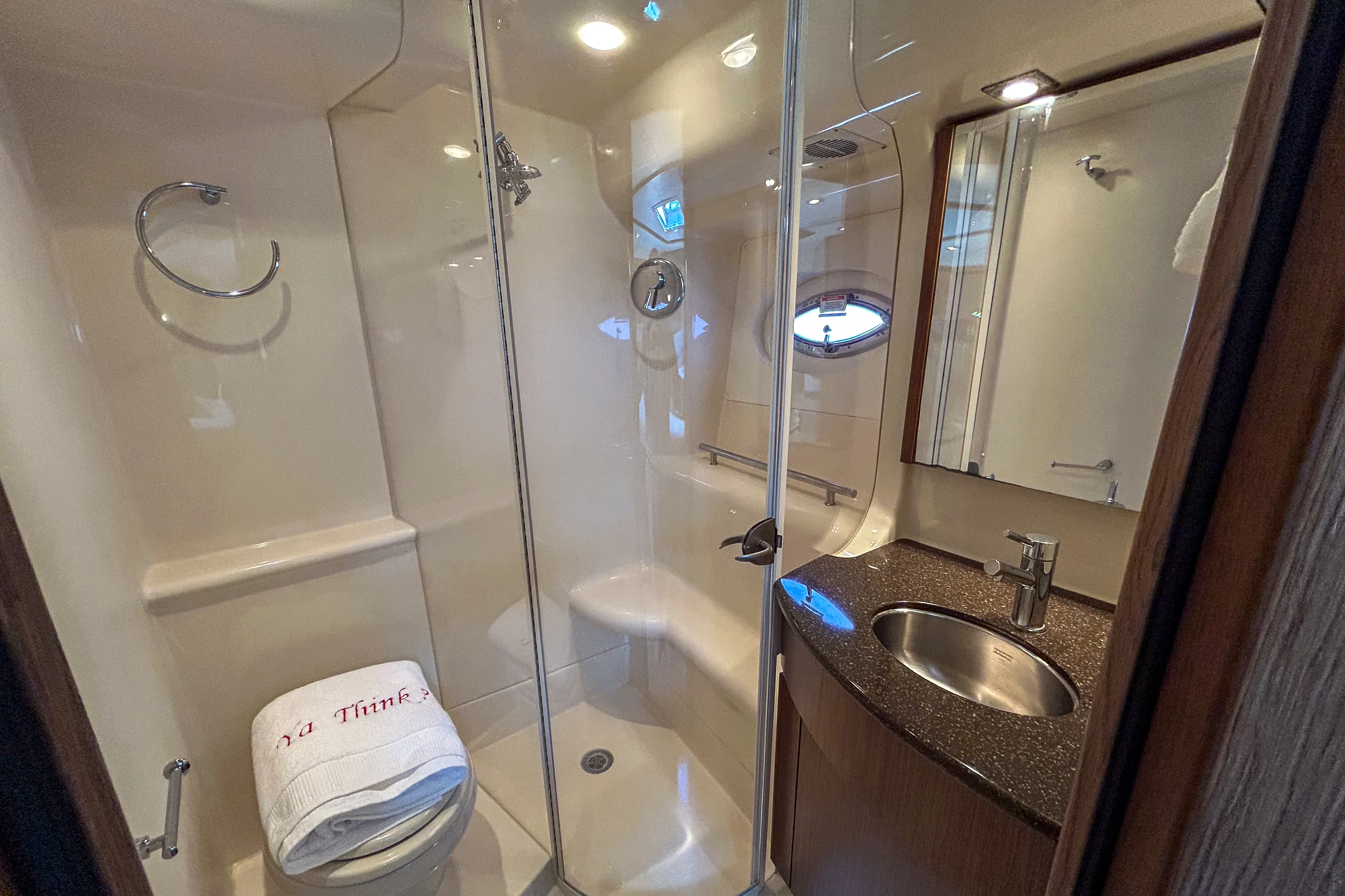 2015 Meridian 441 SEDAN BRIDGE Image Thumbnail #53