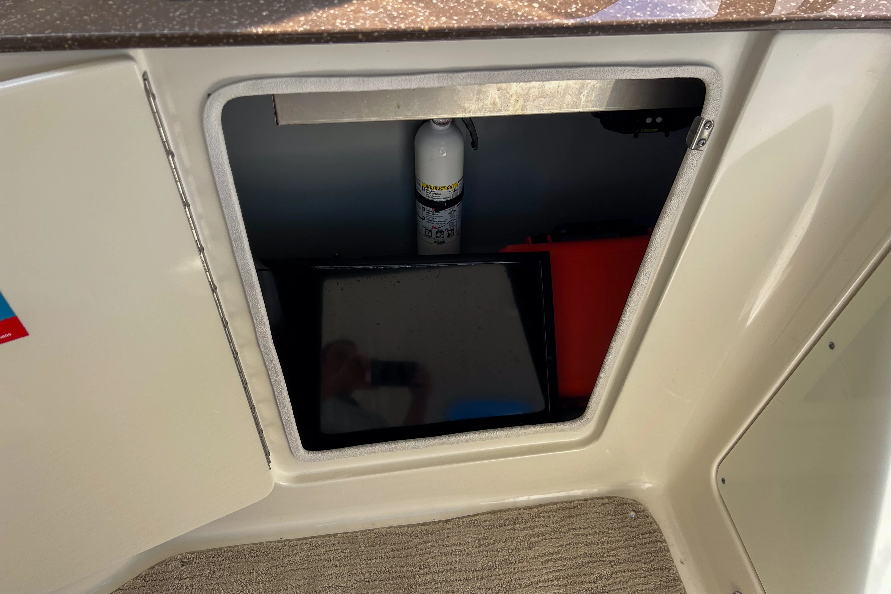 2015 Meridian 441 SEDAN BRIDGE Image Thumbnail #22