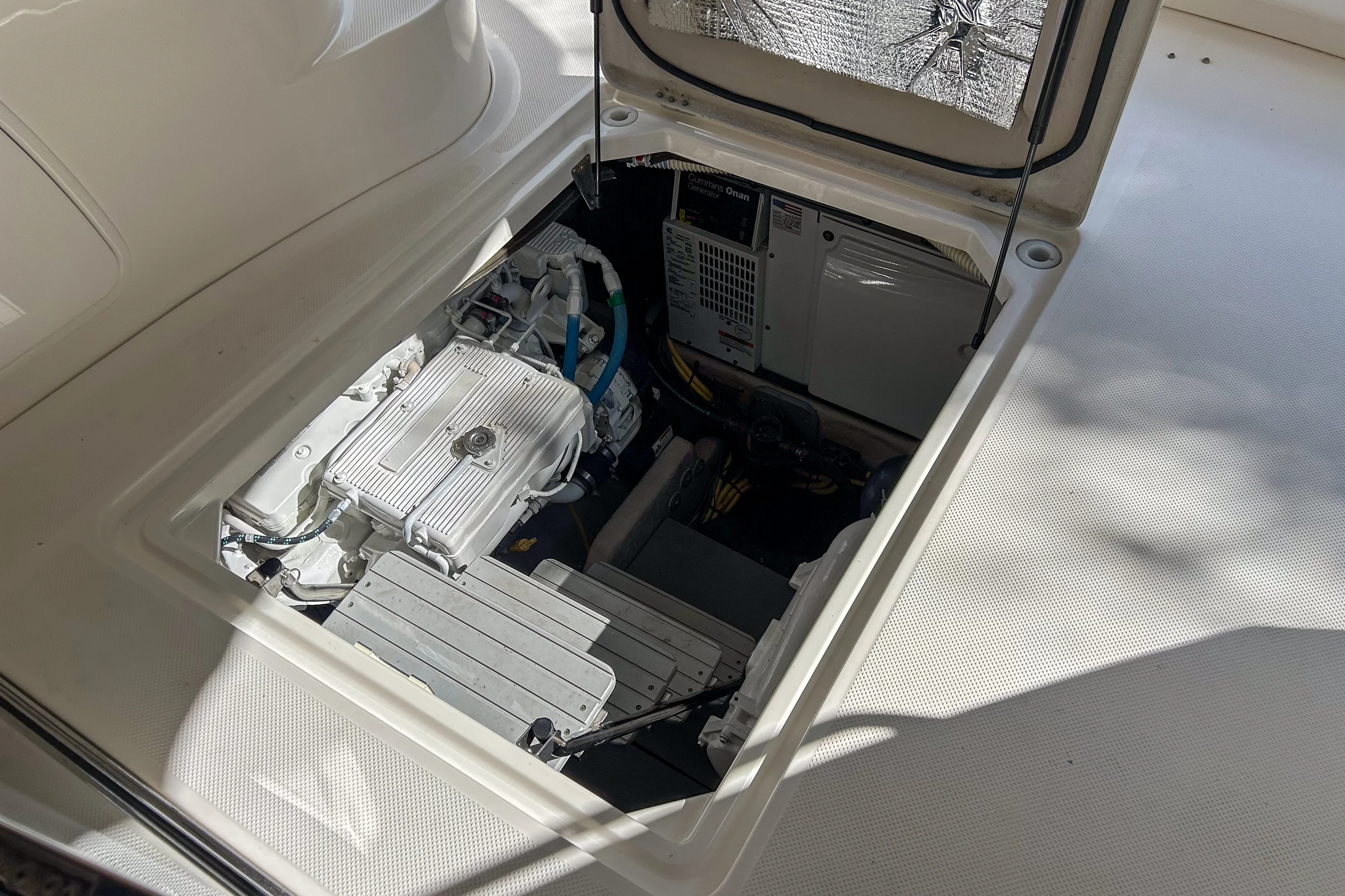 2015 Meridian 441 SEDAN BRIDGE Image Thumbnail #60