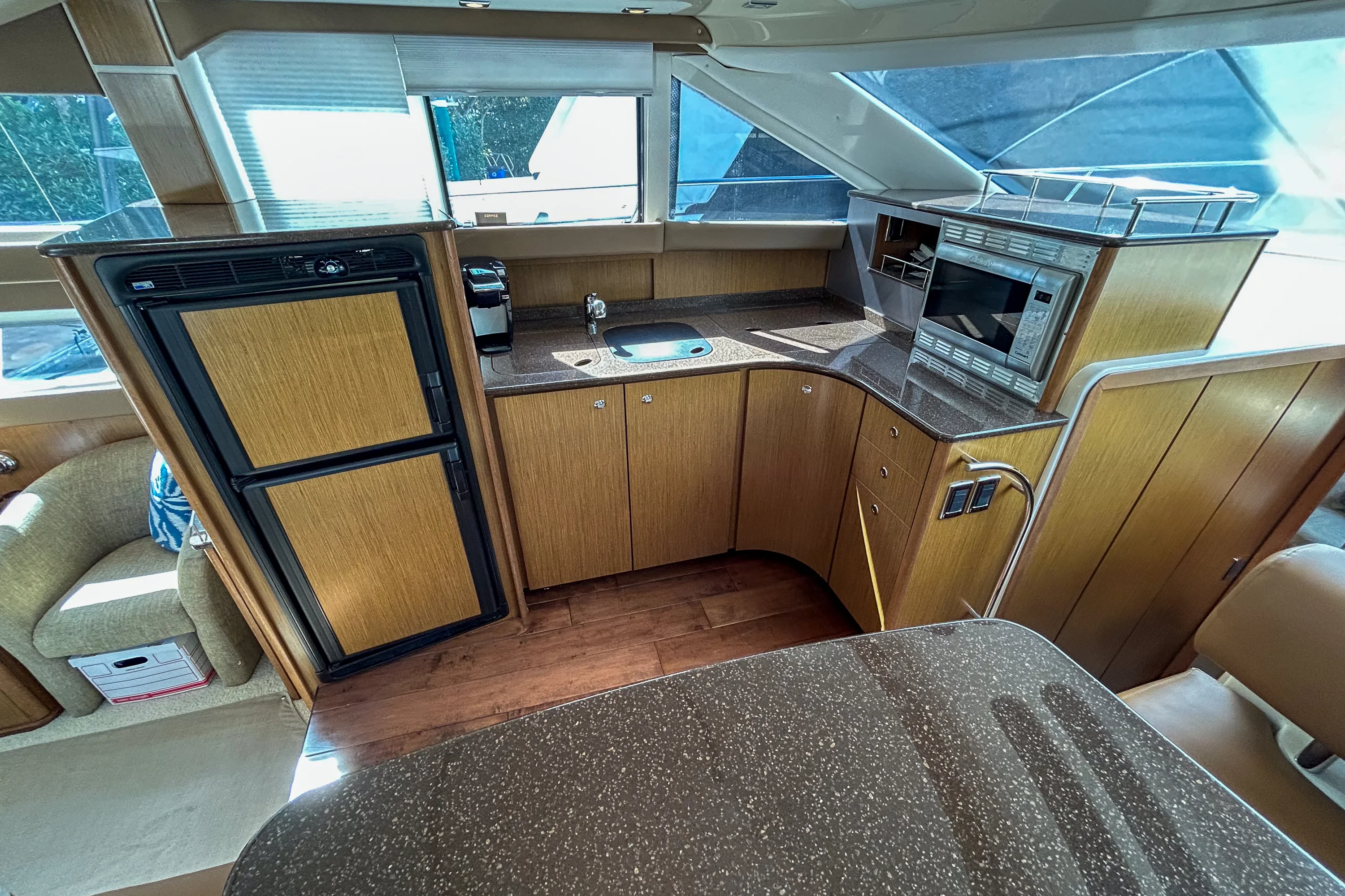 2015 Meridian 441 SEDAN BRIDGE Image Thumbnail #34
