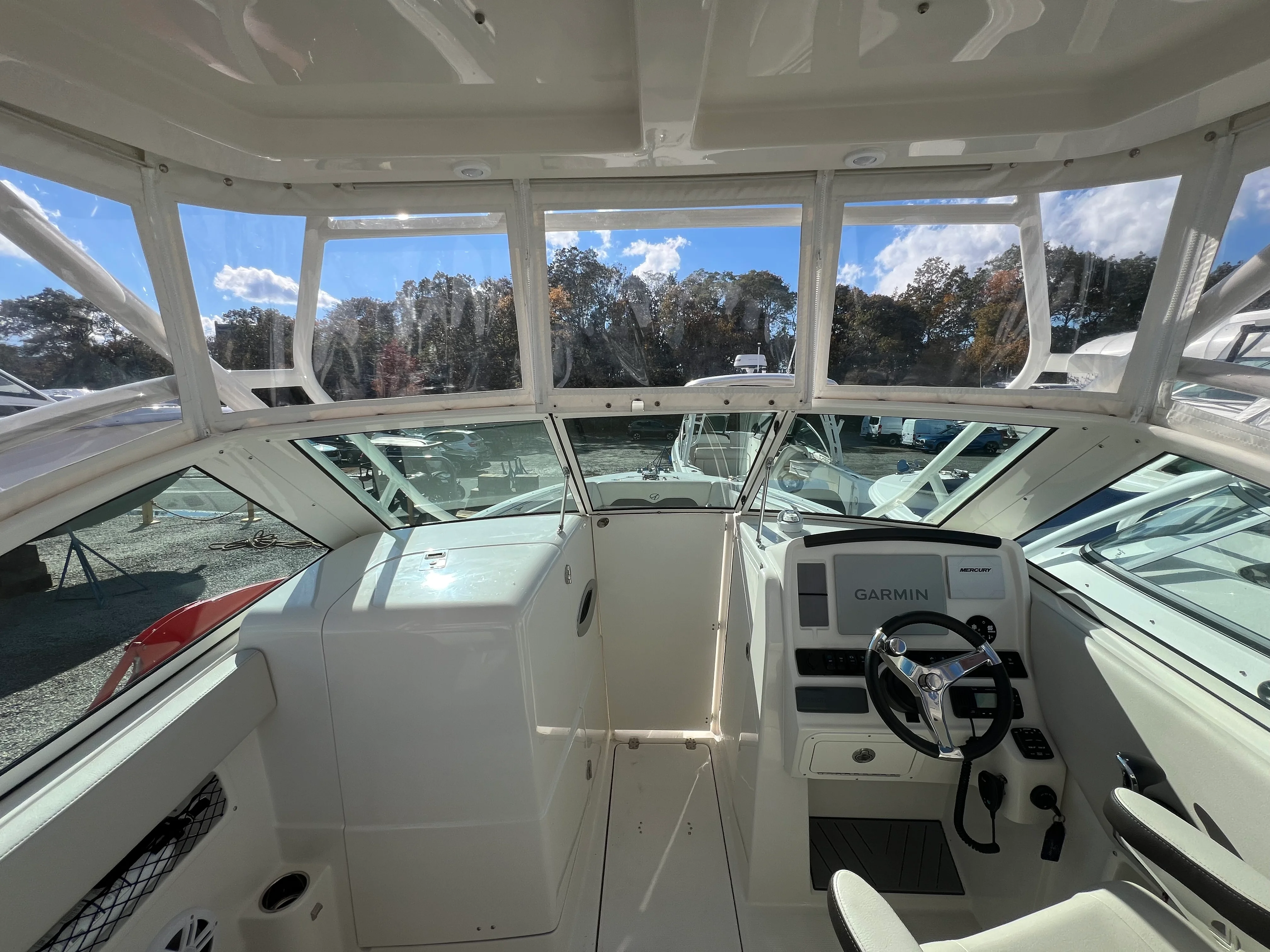 2023 Sailfish 245 DC Image Thumbnail #15