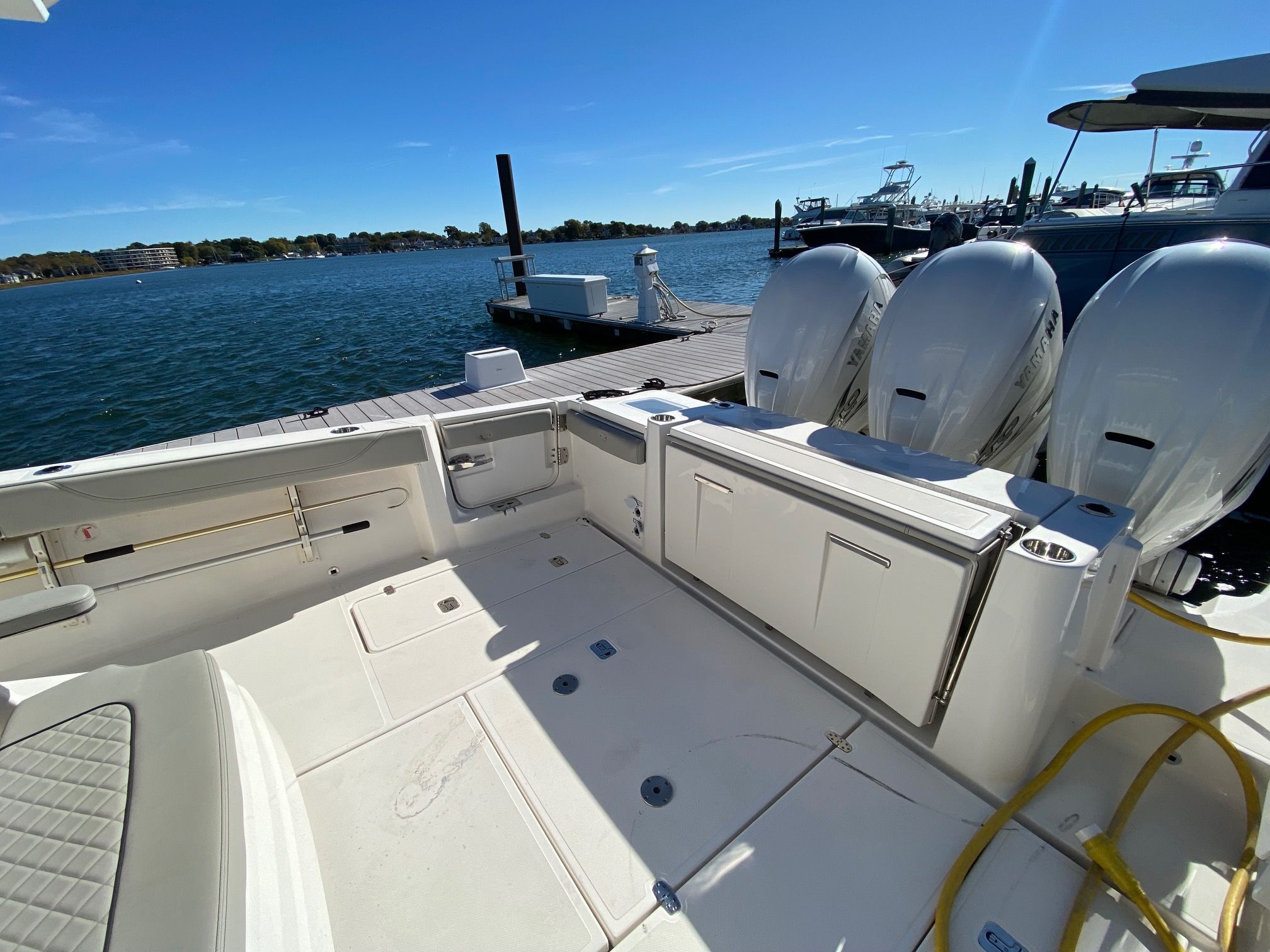 2022 Pursuit 378S Image Thumbnail #7