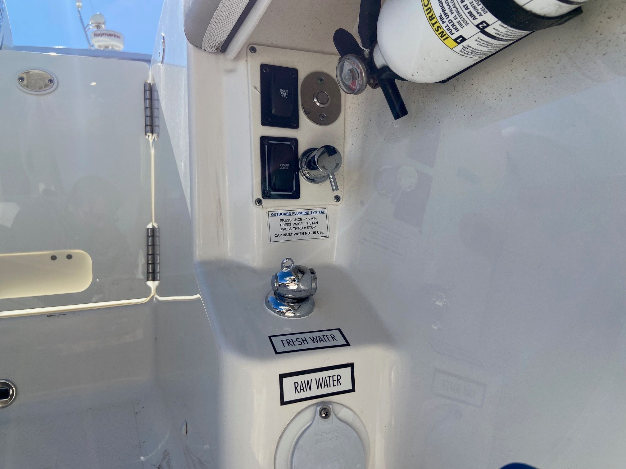 2022 Pursuit 378S Image Thumbnail #10