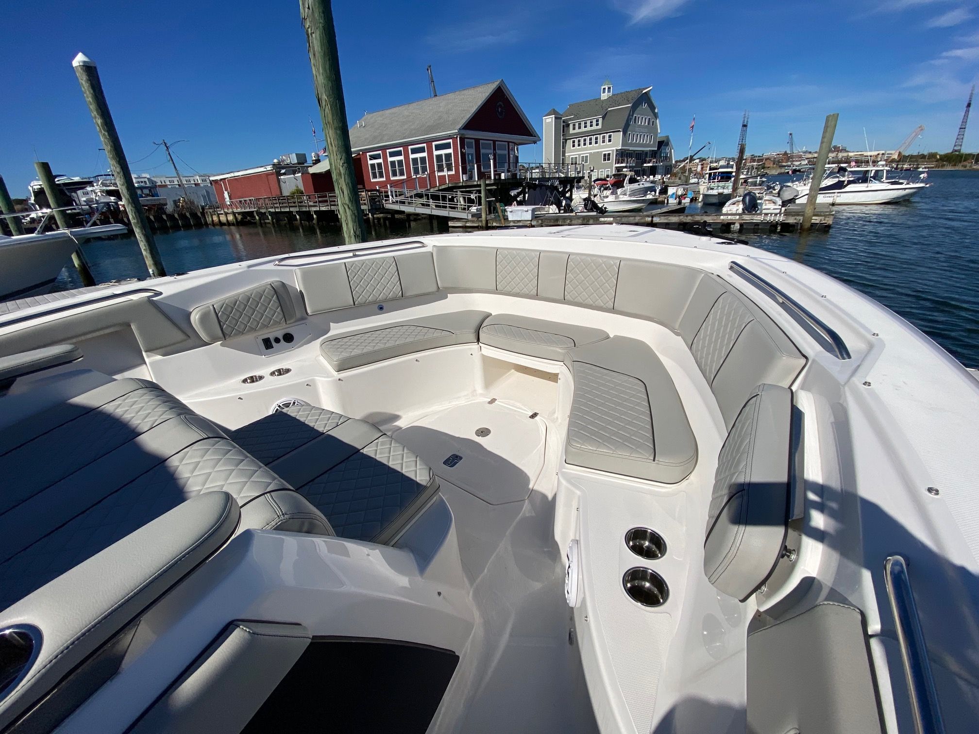 2022 Pursuit 378S Image Thumbnail #40