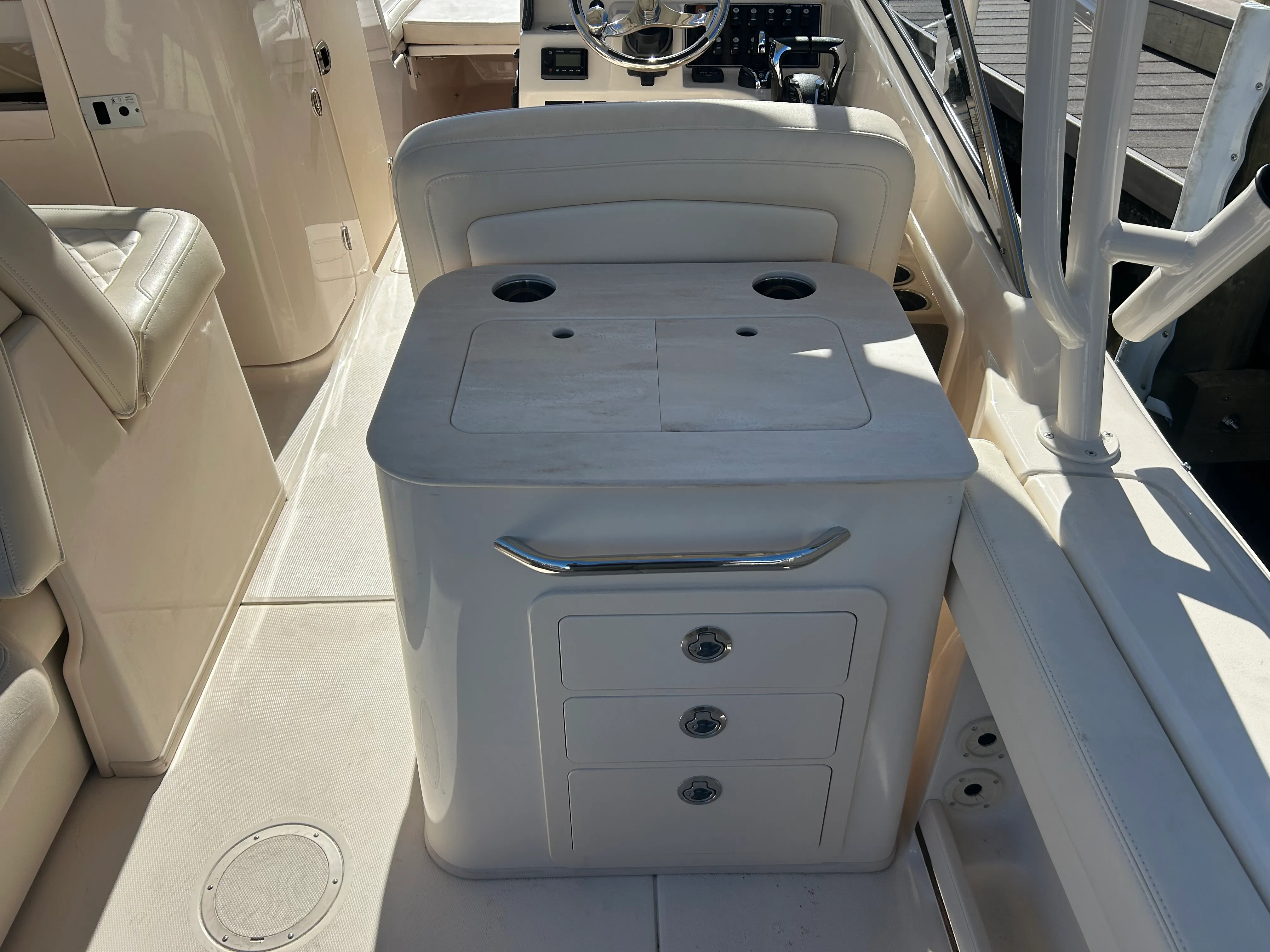 2023 Grady-White Freedom 275 Image Thumbnail #13