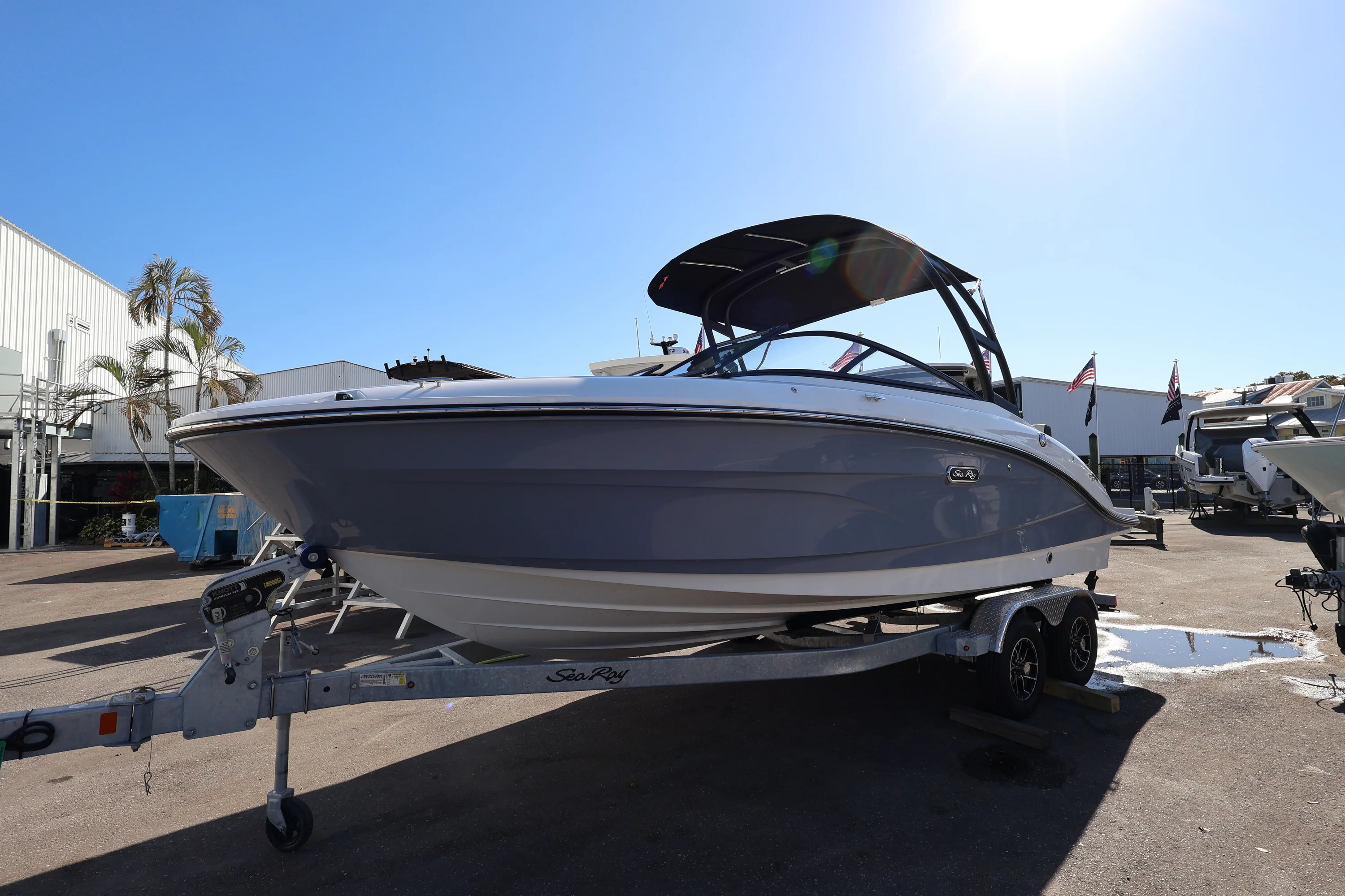 2026 Sea Ray SPX 210 Outboard Image Thumbnail #1