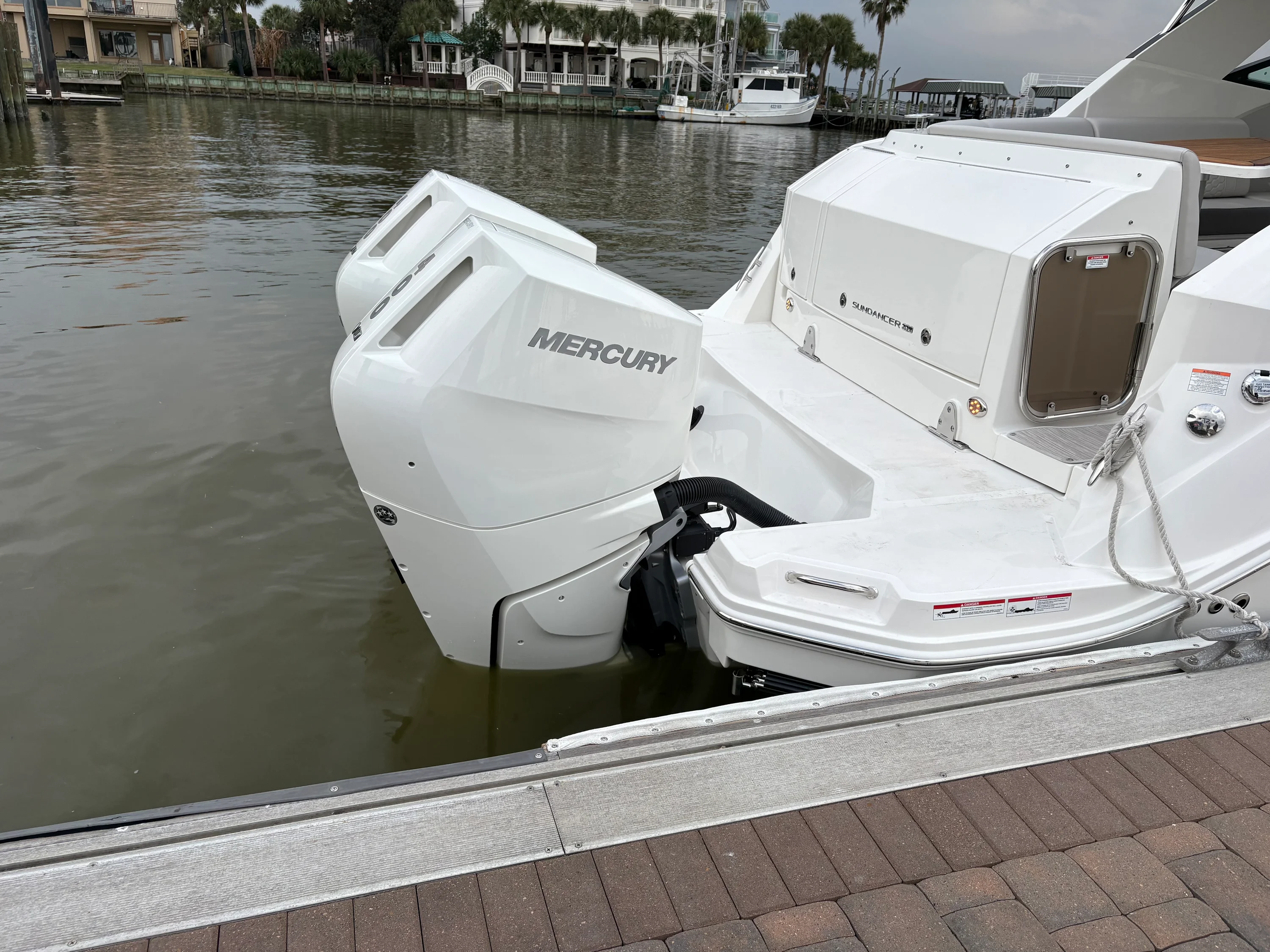 2026 Sea Ray Sundancer 320 Outboard Image Thumbnail #39