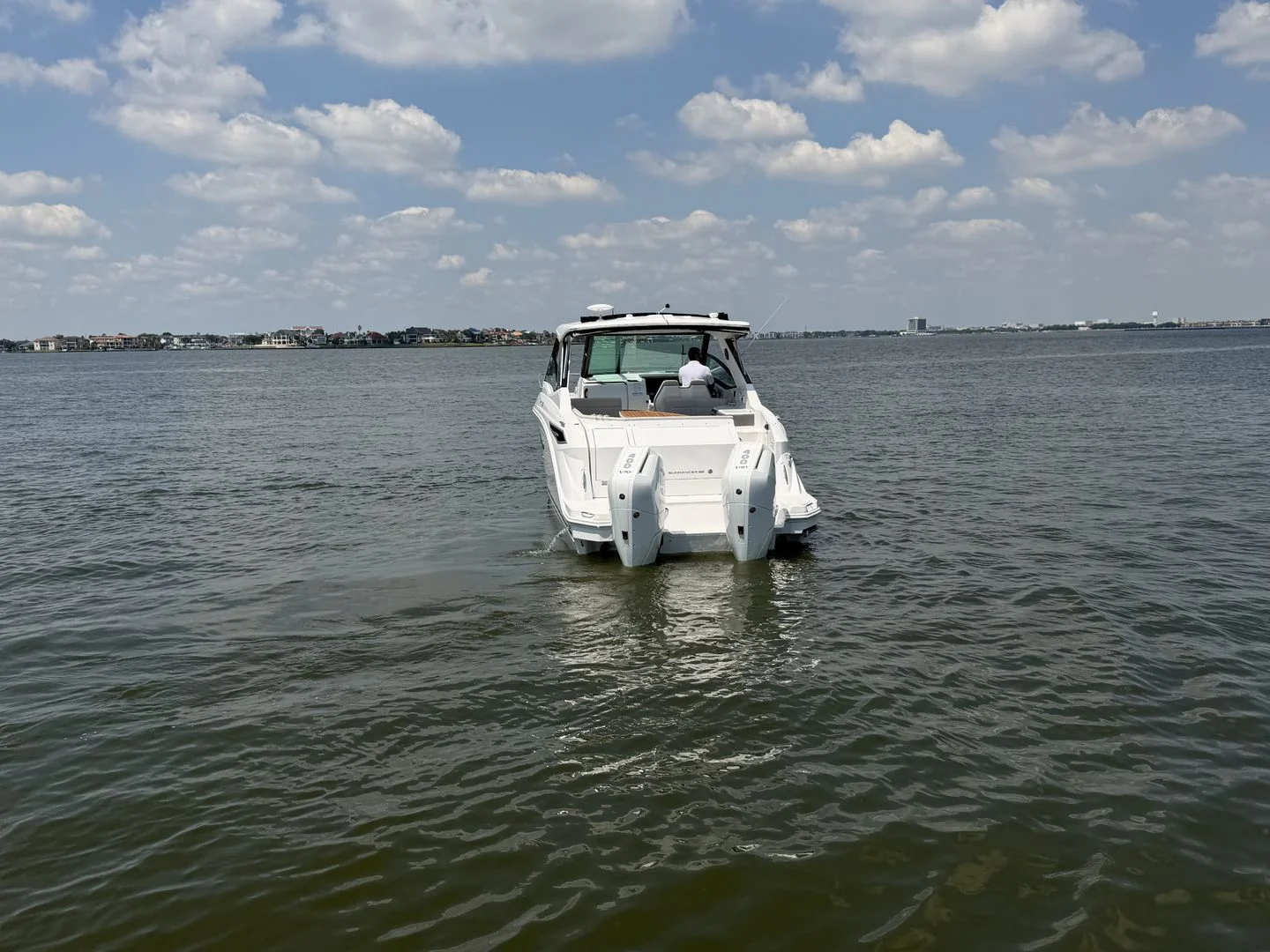 2026 Sea Ray Sundancer 320 Outboard Image Thumbnail #13