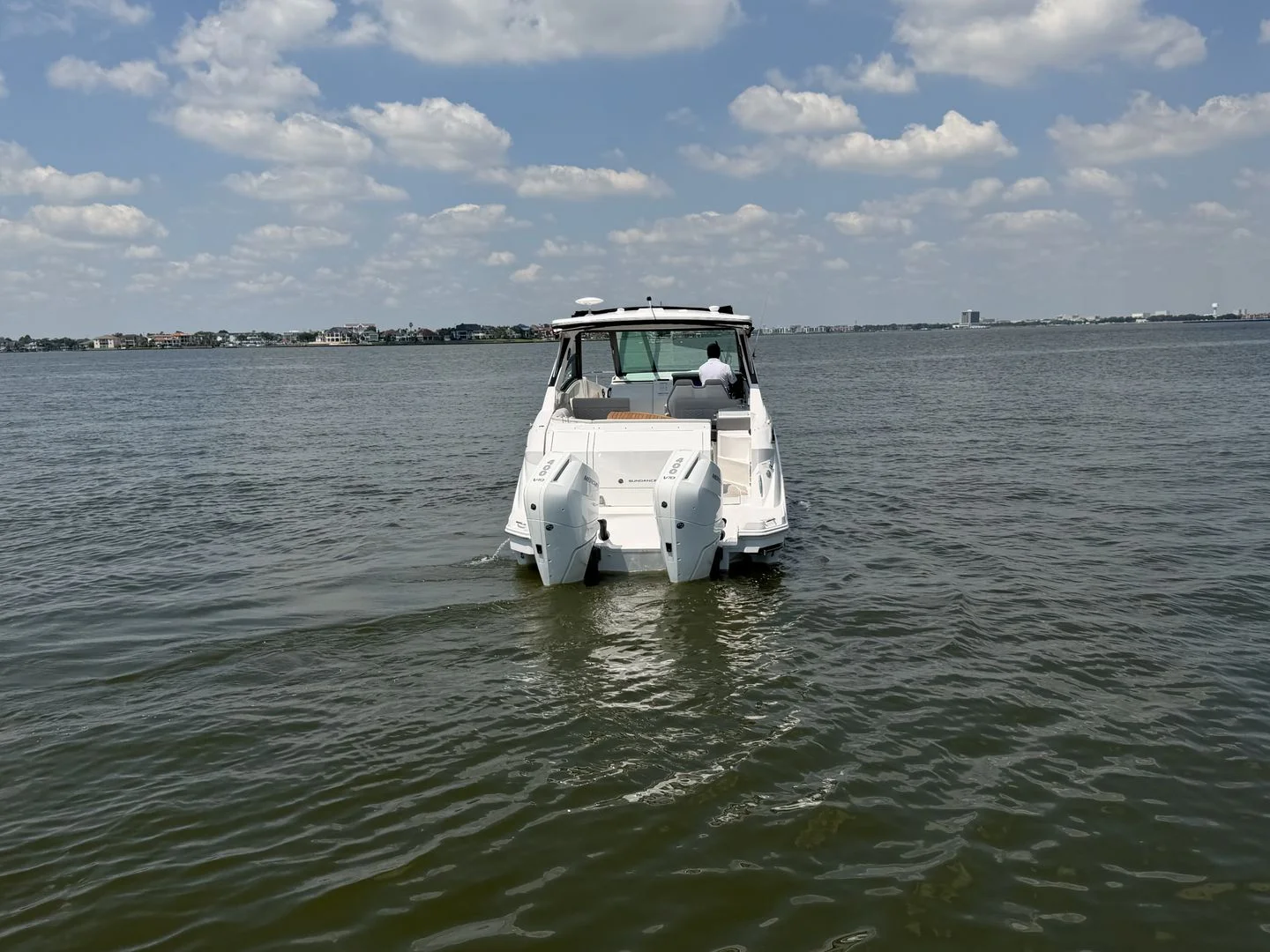 2026 Sea Ray Sundancer 320 Outboard Image Thumbnail #15
