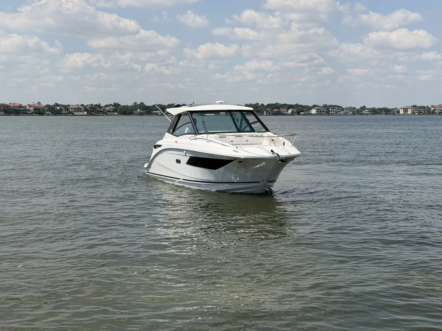 2026 Sea Ray Sundancer 320 Outboard Image Thumbnail #26