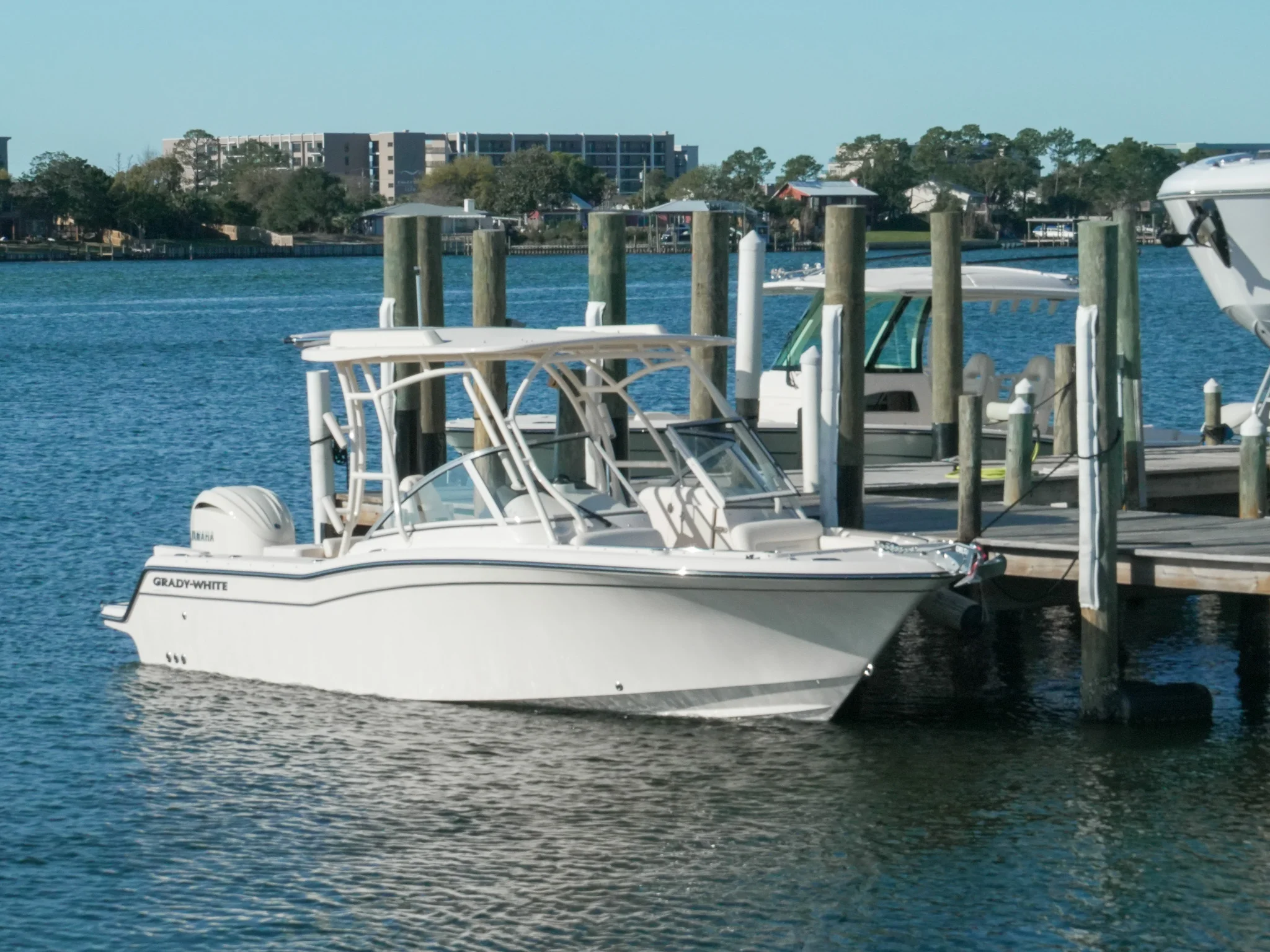 2026 Grady-White Freedom 235 Image Thumbnail #1