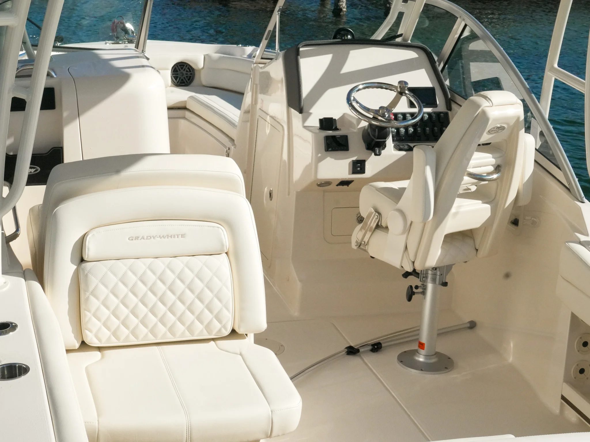 2026 Grady-White Freedom 235 Image Thumbnail #10