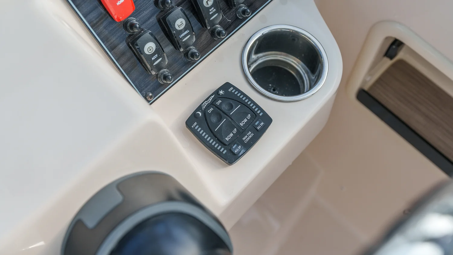 2026 Grady-White Freedom 235 Image Thumbnail #20