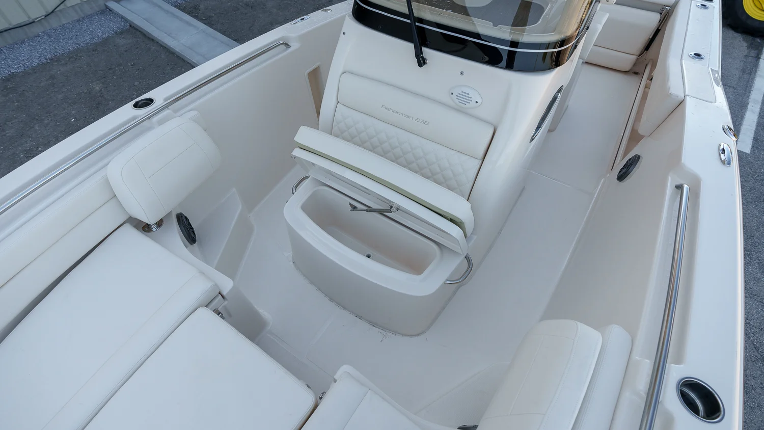 2026 Grady-White Fisherman 236 Image Thumbnail #14