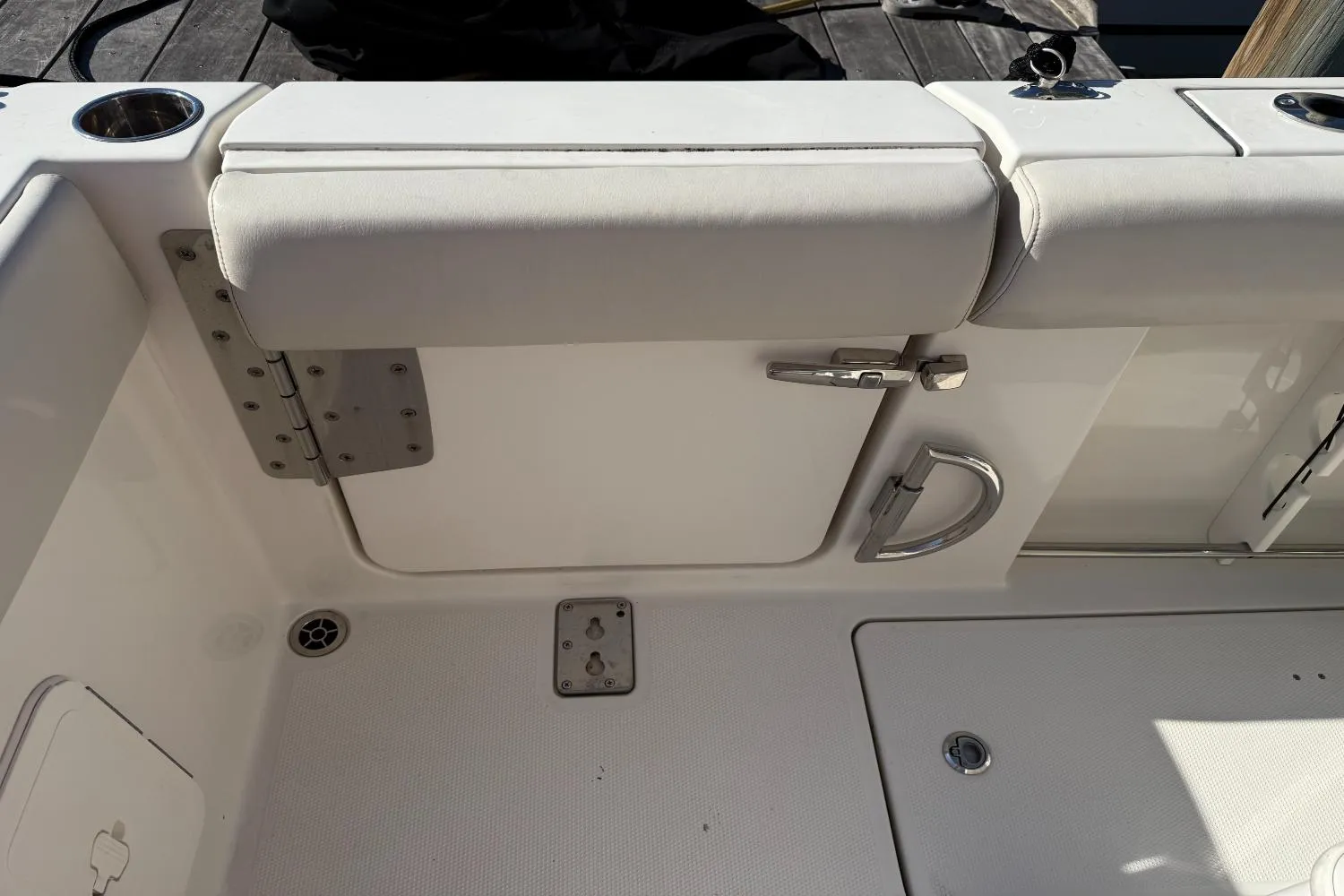 2022 Sailfish 272 CC Image Thumbnail #11