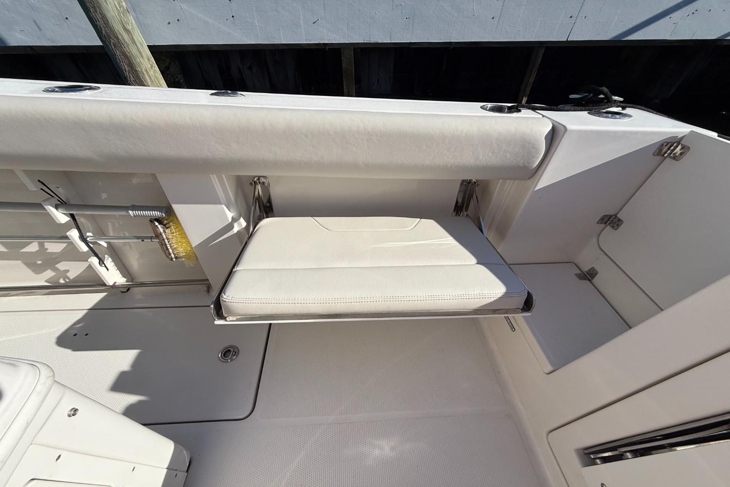 2022 Sailfish 272 CC Image Thumbnail #13