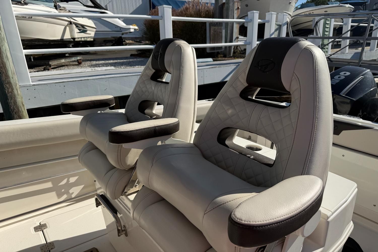 2022 Sailfish 272 CC Image Thumbnail #18