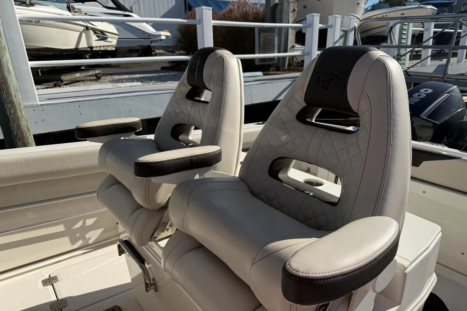 2022 Sailfish 272 CC Image Thumbnail #18