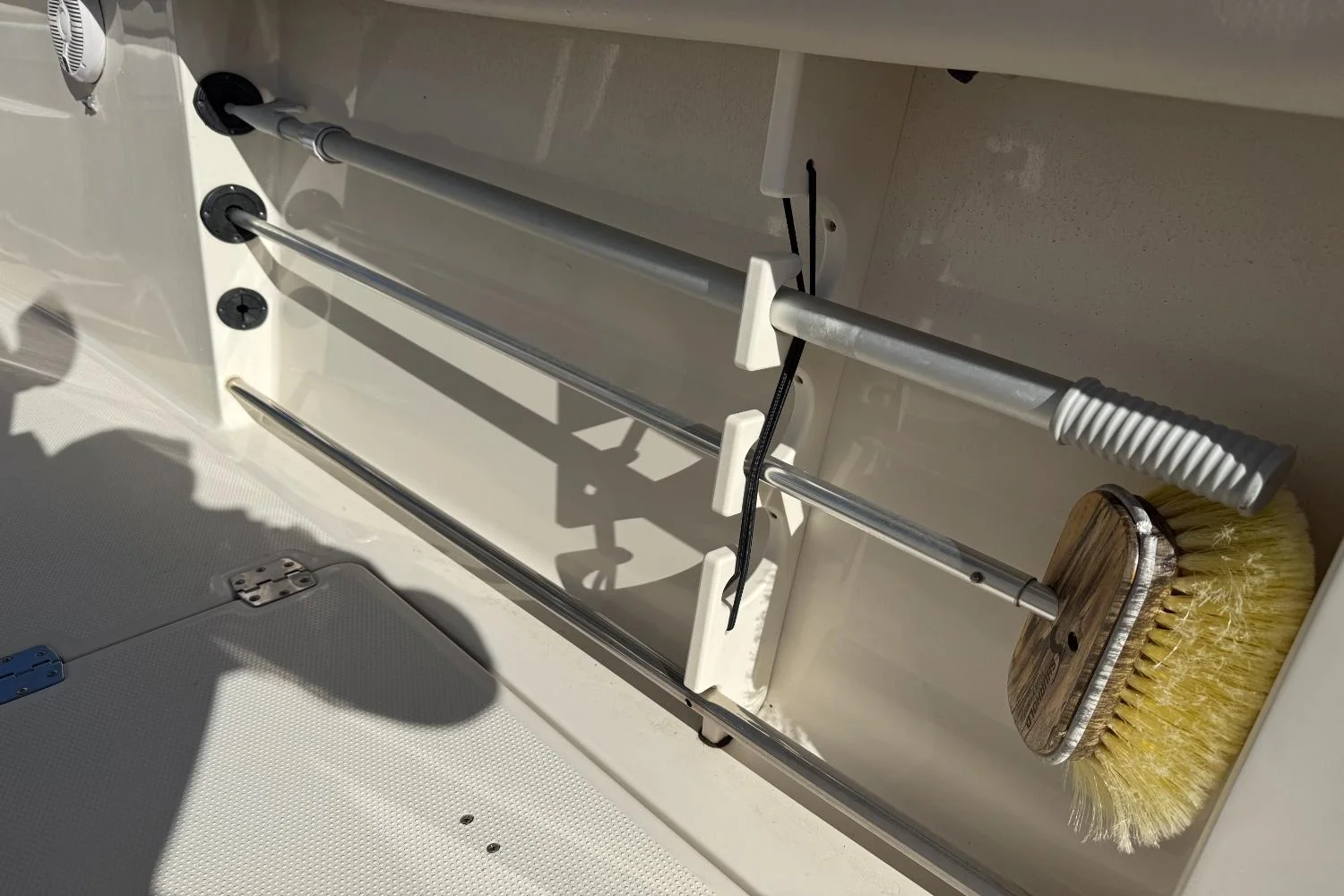 2022 Sailfish 272 CC Image Thumbnail #17