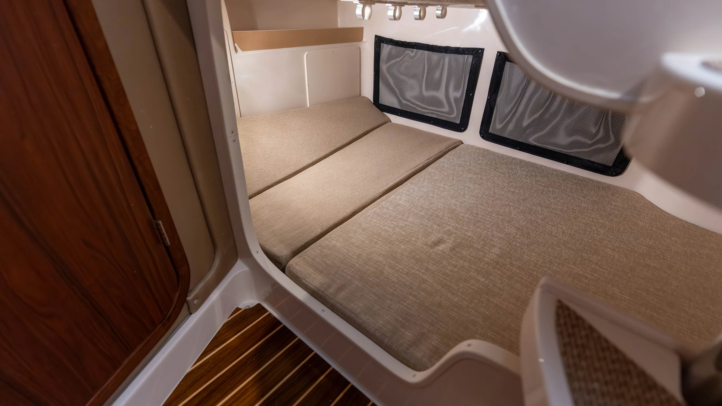 2026 Grady-White Marlin 300 Image Thumbnail #37