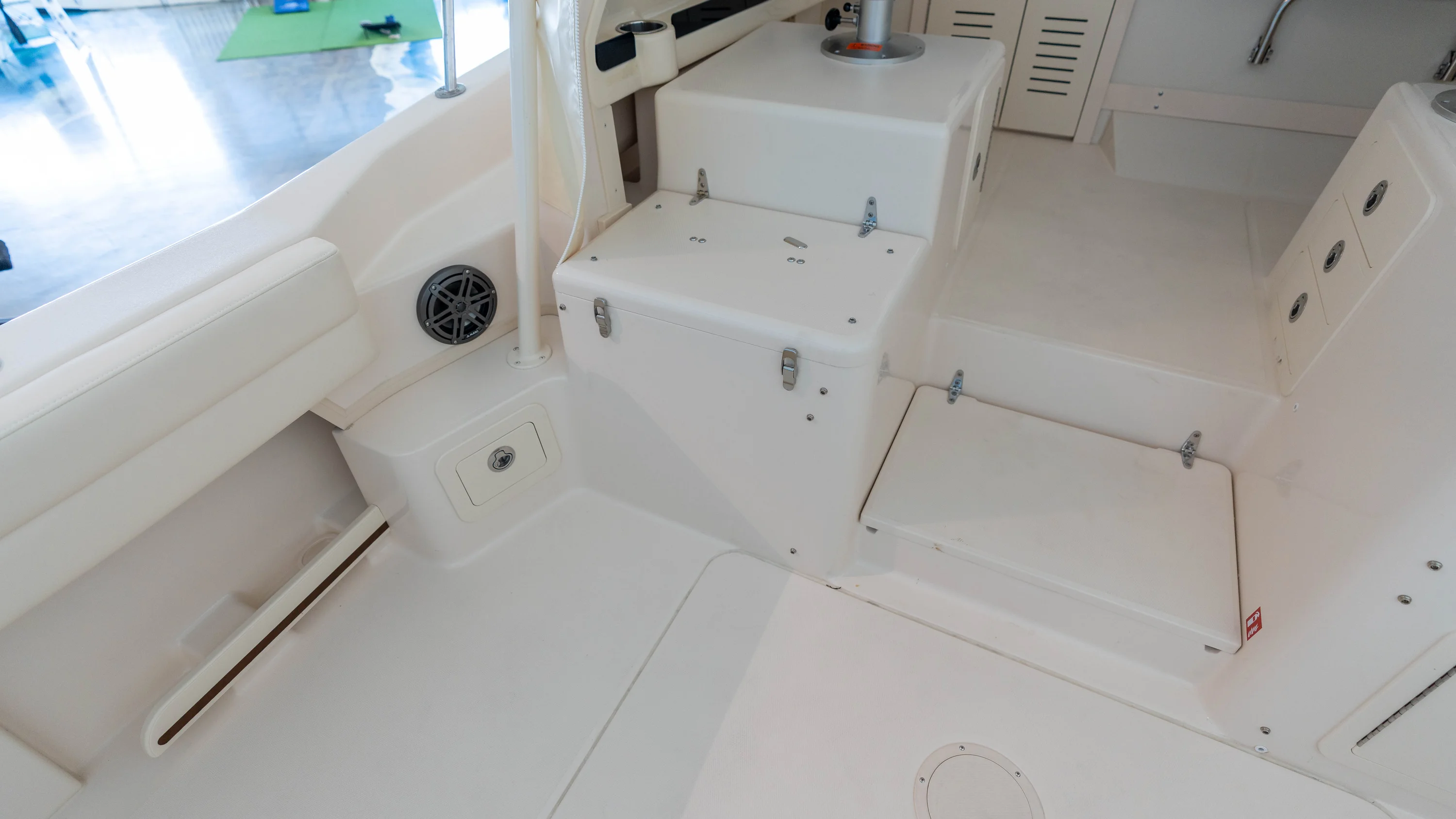 2026 Grady-White Marlin 300 Image Thumbnail #42