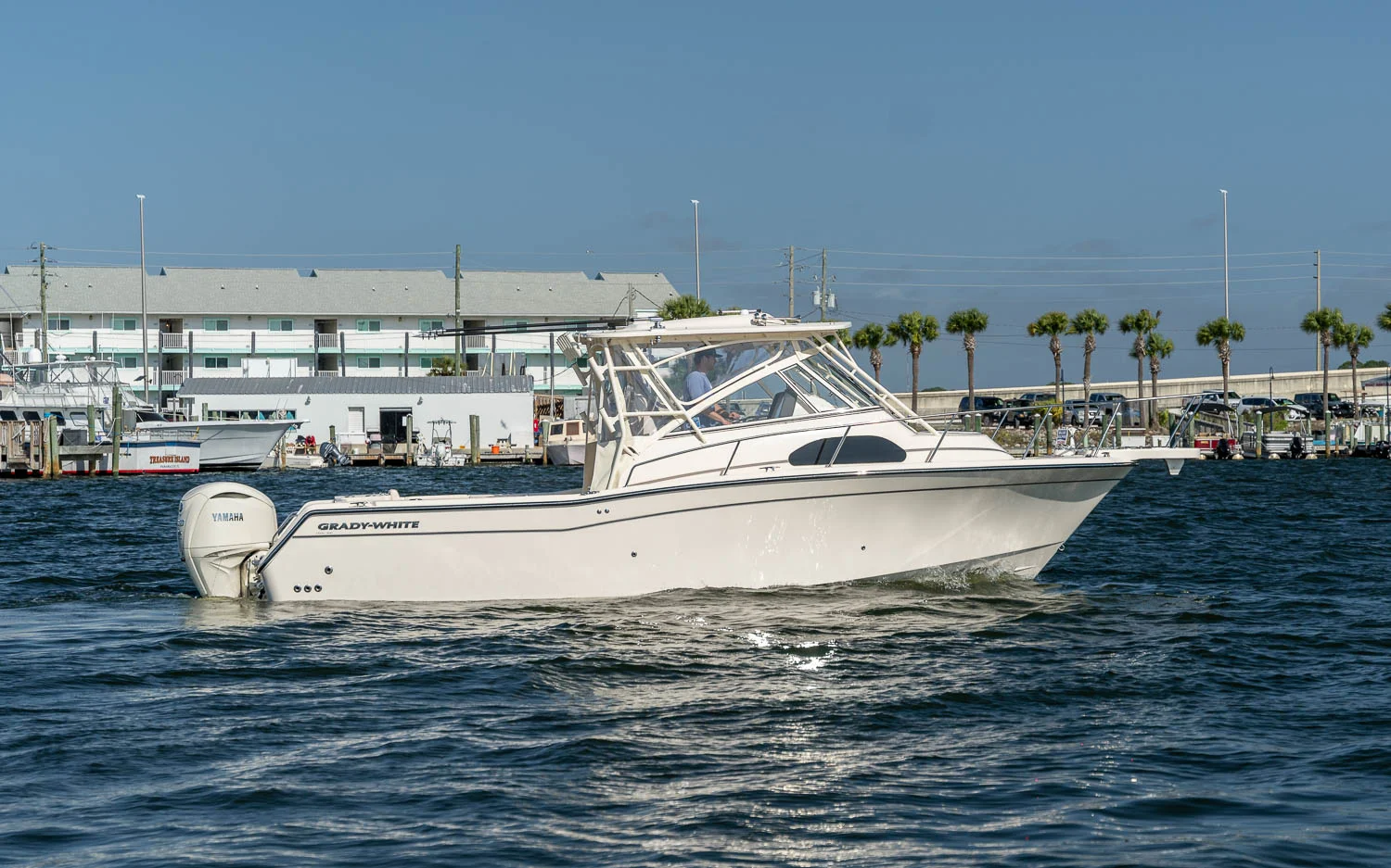 2026 Grady-White Marlin 300 Image Thumbnail #4